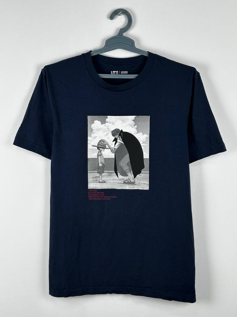 Anime × Japanese Brand × Uniqlo Uniqlo x ONE PIECE FILM RED Luffy Shanks T-SHIRT TEE Size US M / EU 48-50 / 2 - 2 Thumbnail