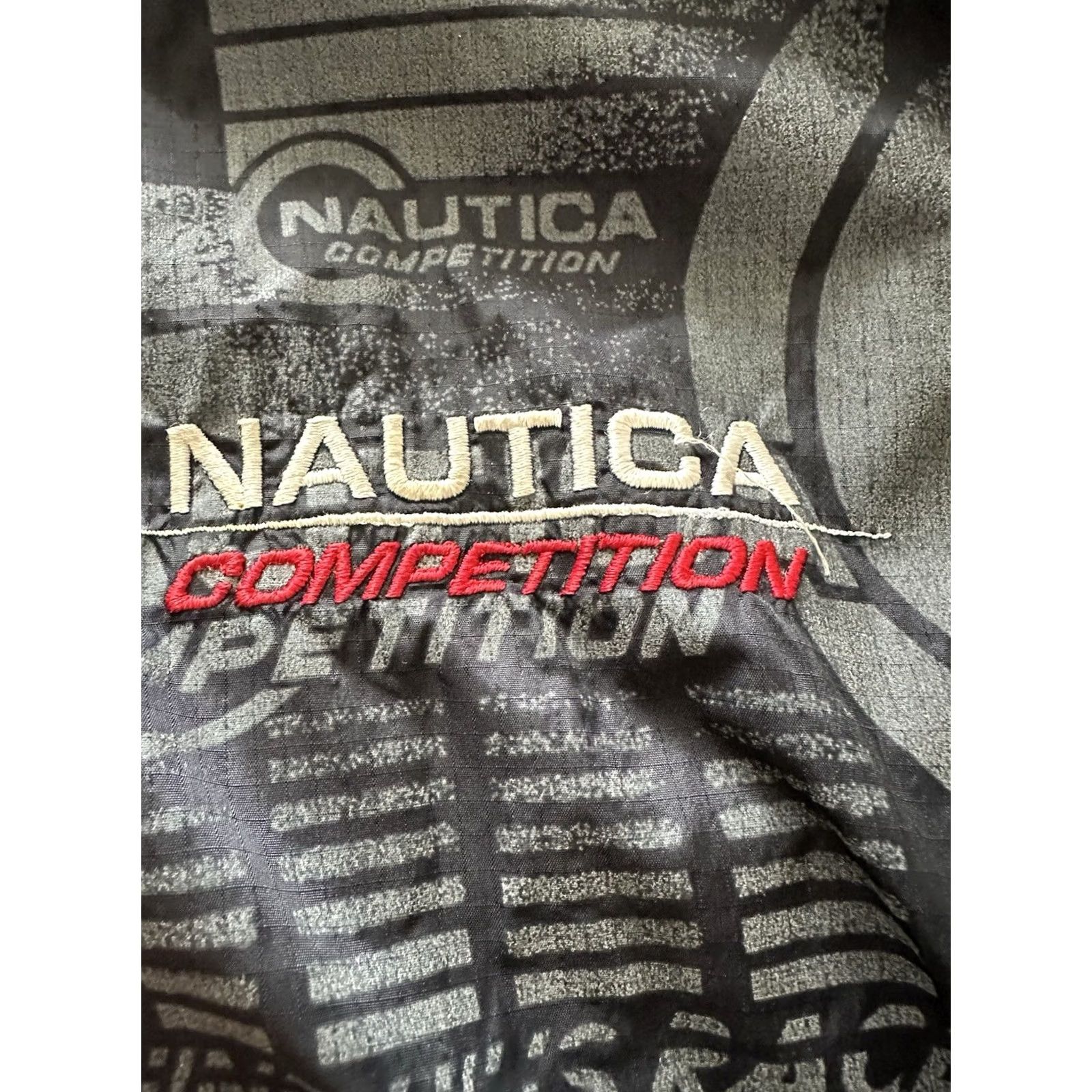 Nautica VINTAGE Nautica Windbreaker Gray Jacket L 90s Competition Sail Competition Nylon Zip Full Zip Pockets Reversible Lightweight 3M Outdoors Mens Size US L / EU 52-54 / 3 - 3 Thumbnail