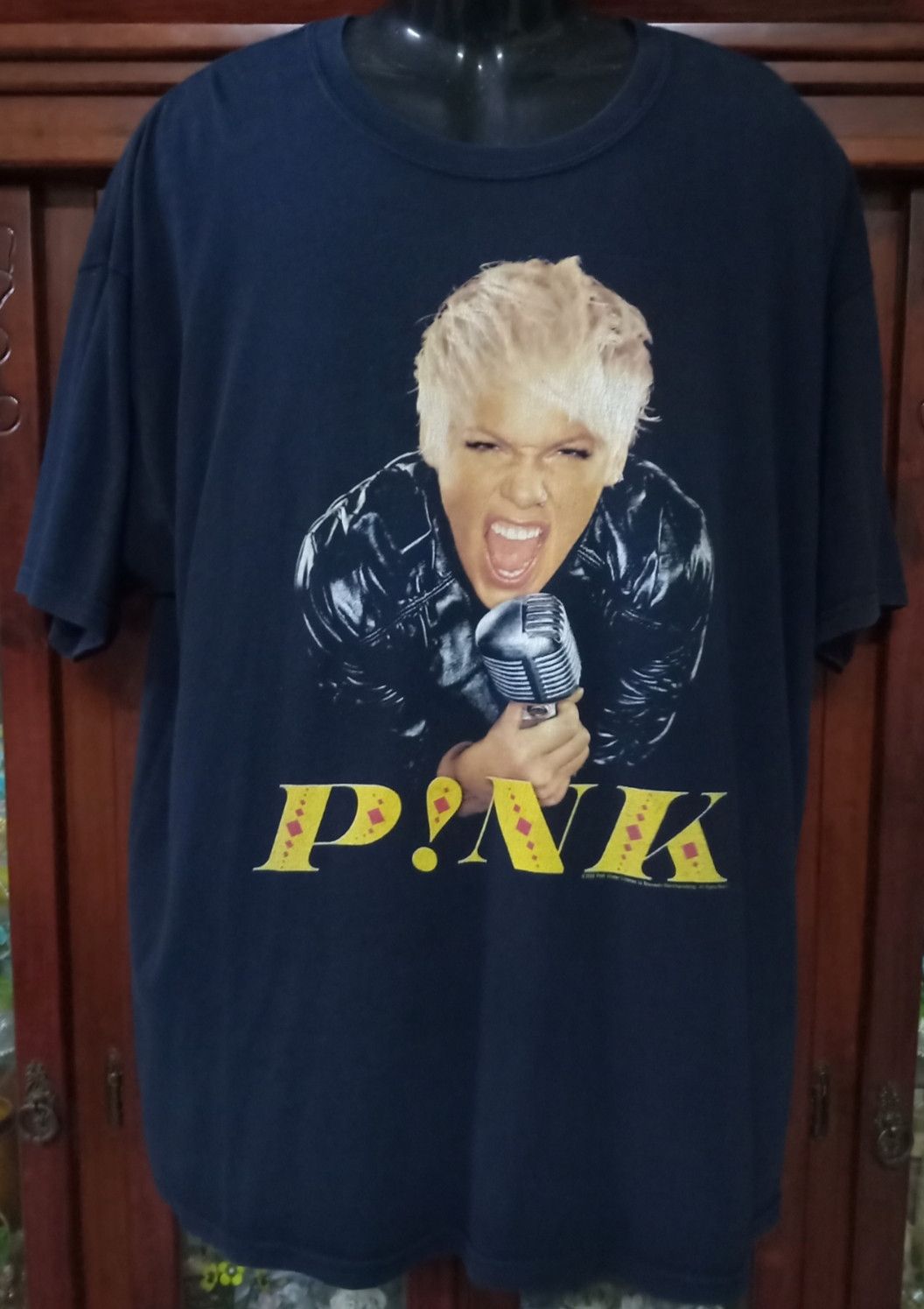 Band Tees Vintage PINK Funhouse Australian Tour 2009 T-shirt Size US XXL / EU 58 / 5 - 1 Thumbnail