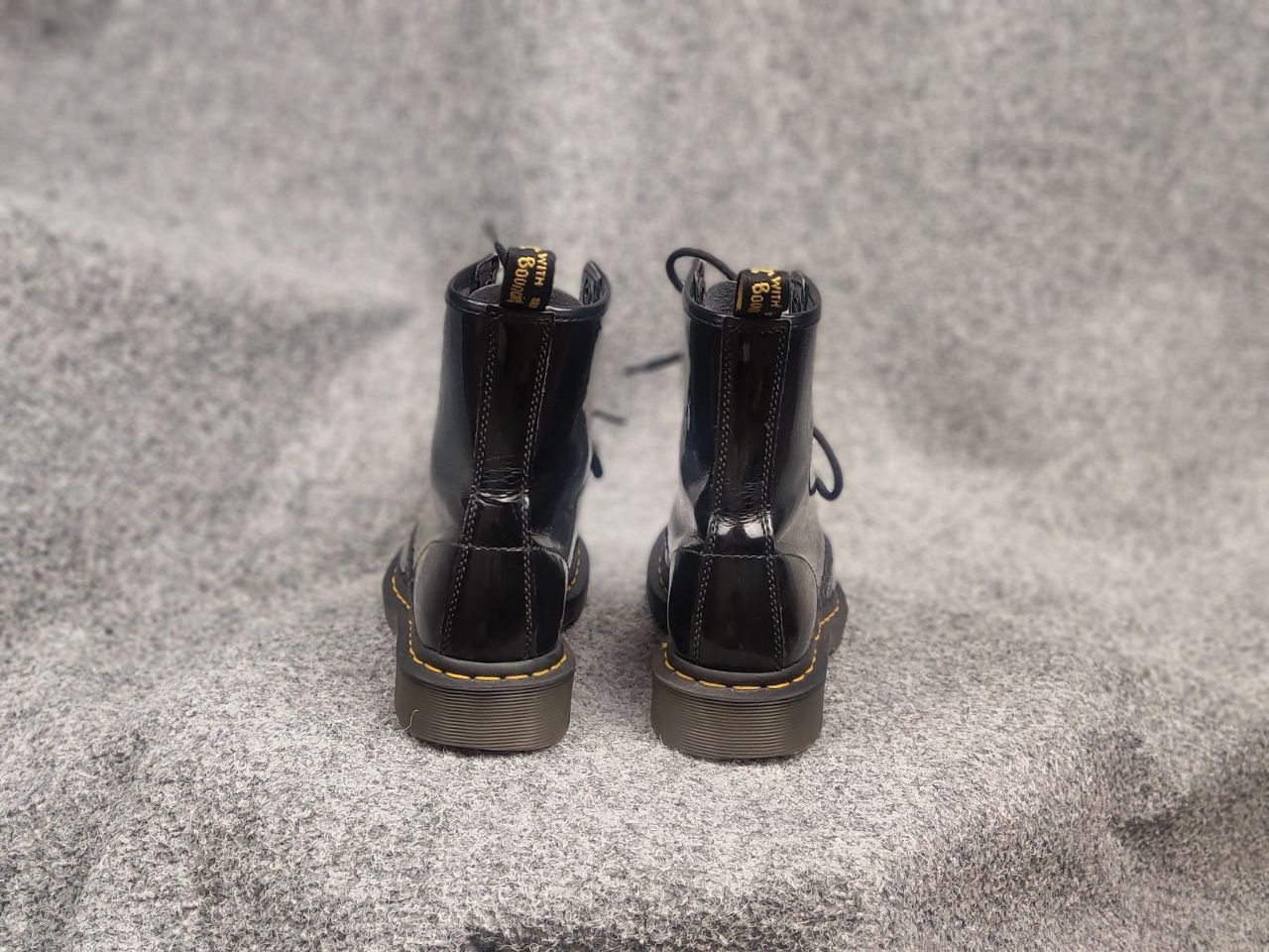 Dr. Martens Dr. Martens 11821 Patent Black Leather Combat lace up Boots Size US 6 / IT 36 - 9 Thumbnail