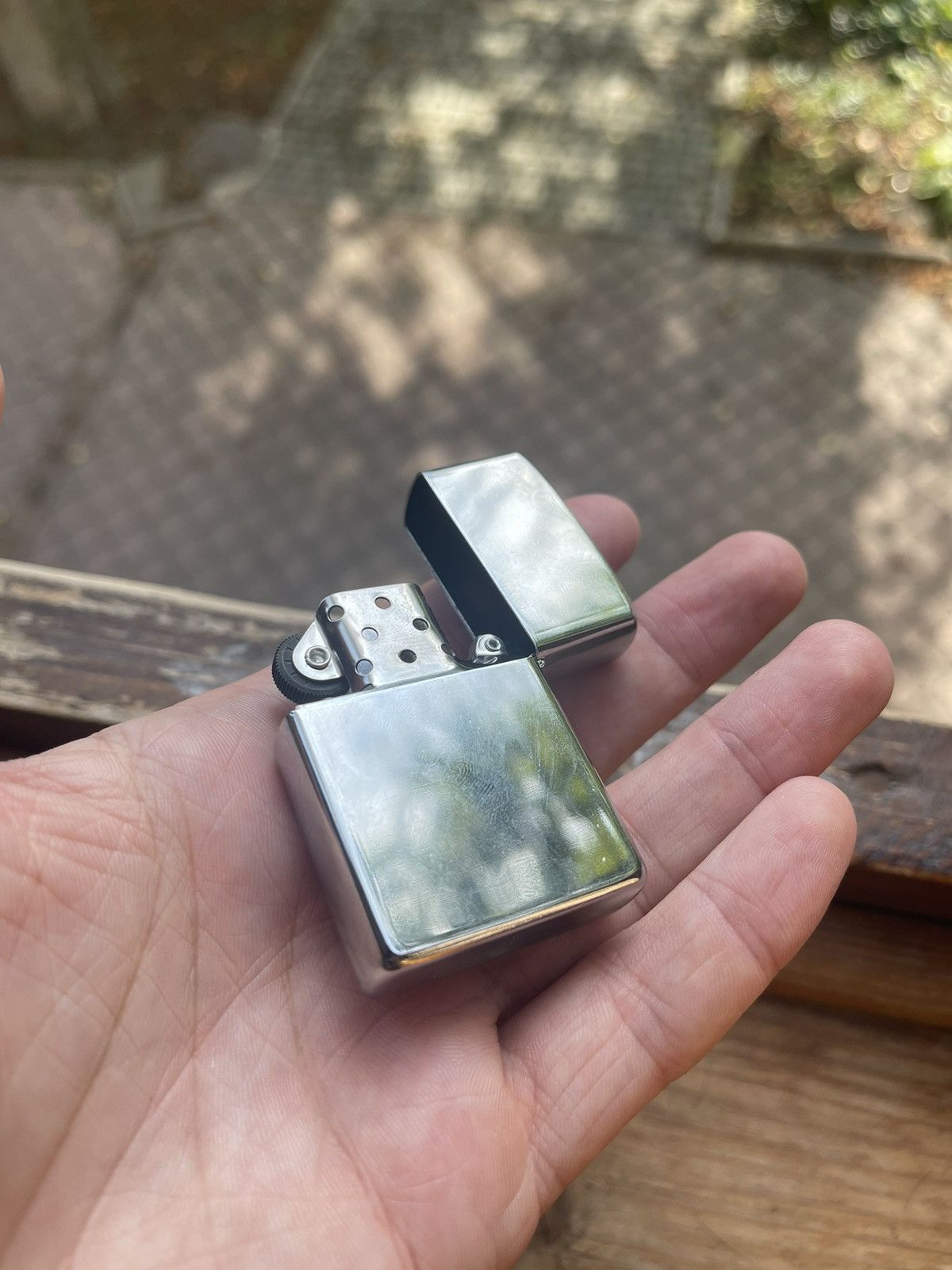 Apex Aphex Twin album lighter WORK. Vintage 00s Size ONE SIZE - 3 Thumbnail
