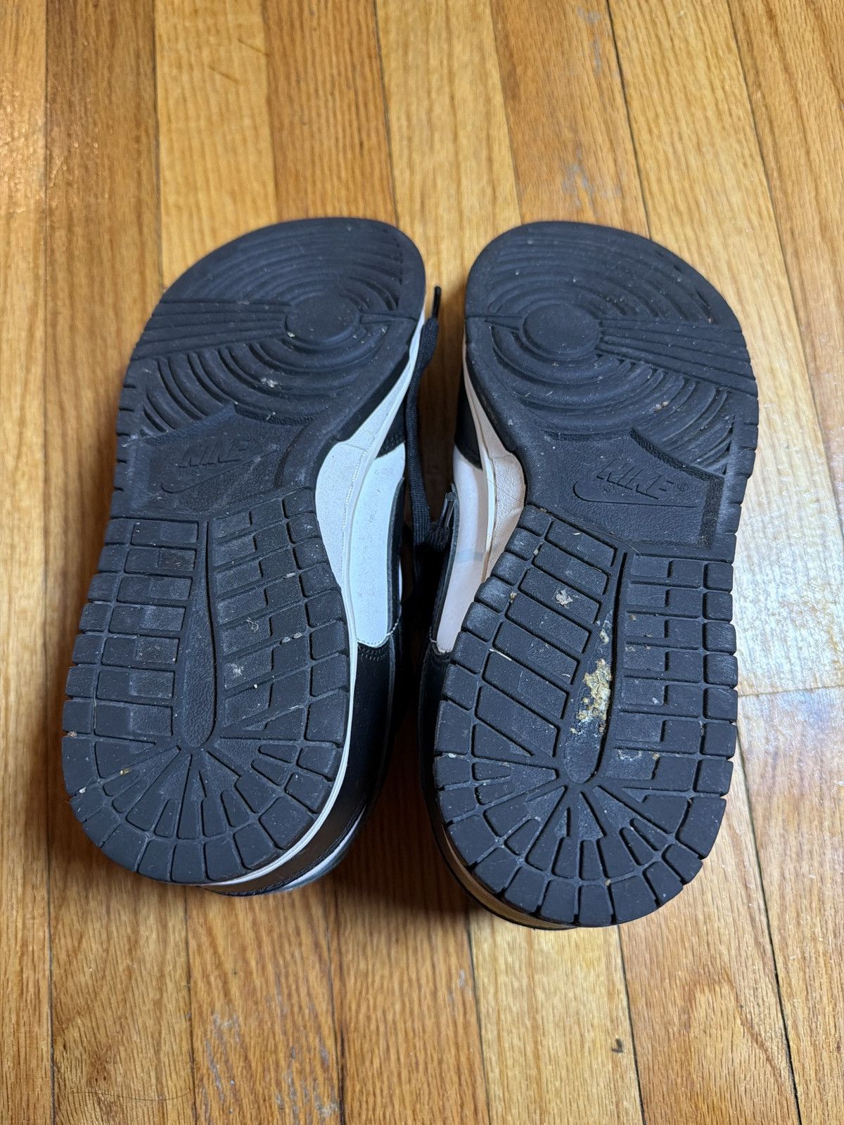Nike Nike Dunk Panda Size US 8.5 / EU 41-42 - 3 Thumbnail