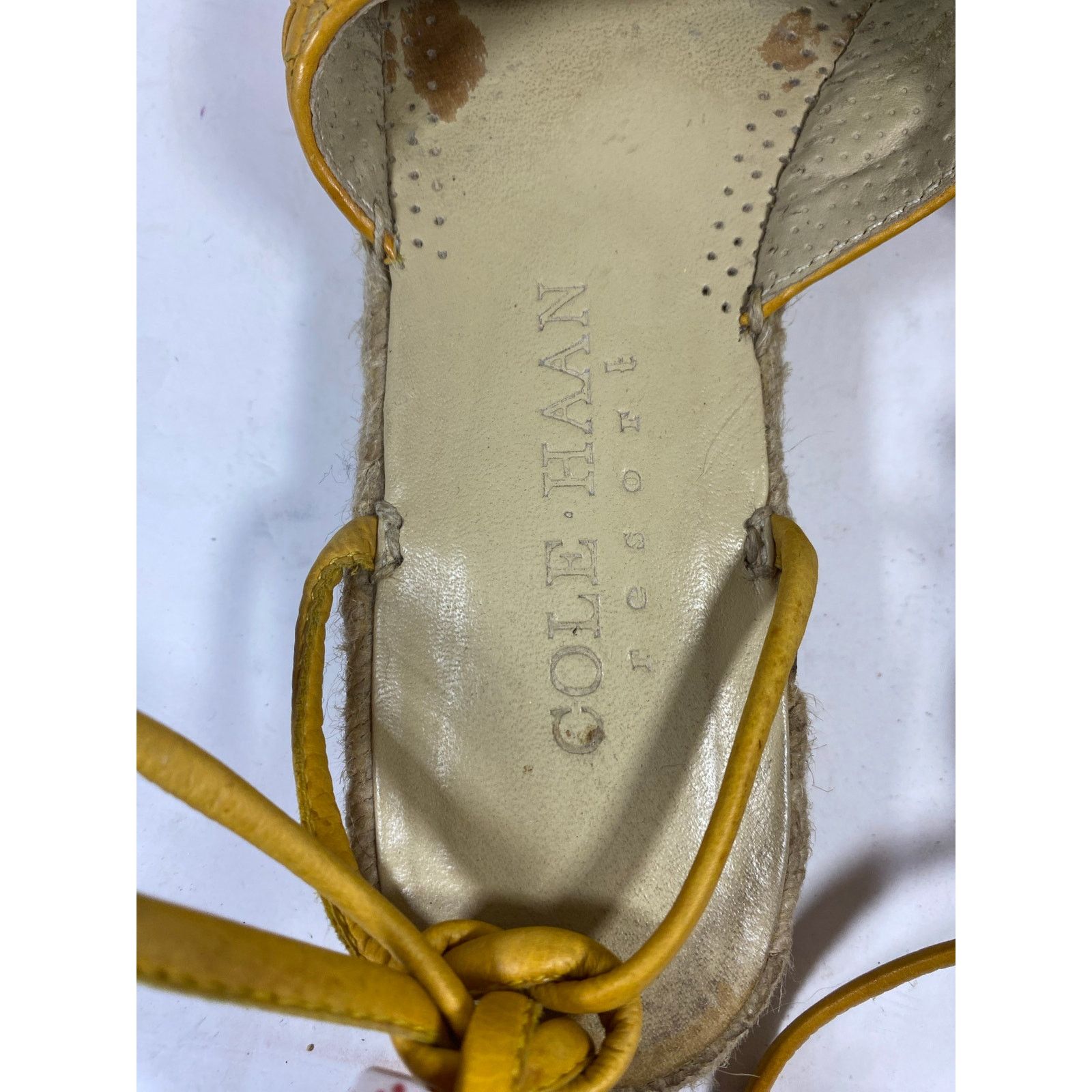 Cole Haan Cole Haan Wrap Around Yellow Sandals 7.5W Size US 7.5 / IT 37.5 - 7 Thumbnail