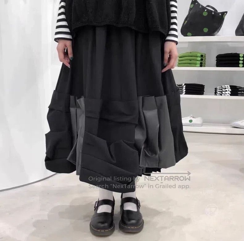 Comme des Garcons Comme des Garcons size S Irregular Pleated Polyester Skirt Size 23" - 2 Thumbnail