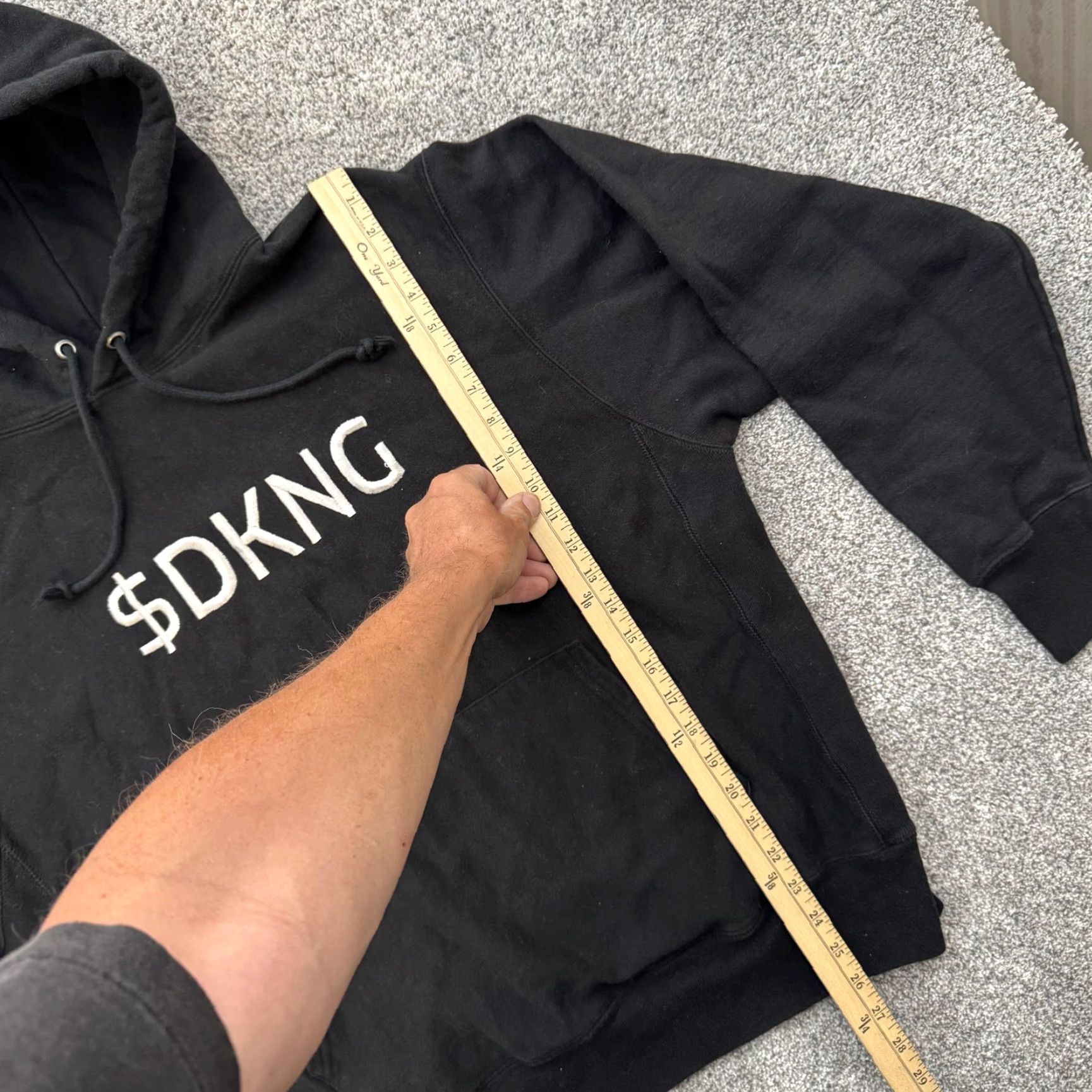 Champion VINTAGE Champion Reverse Weave Hoodie Mens XL Black DKNG Pullover Sweatshirt Embroidered Size US XL / EU 56 / 4 - 2 Thumbnail