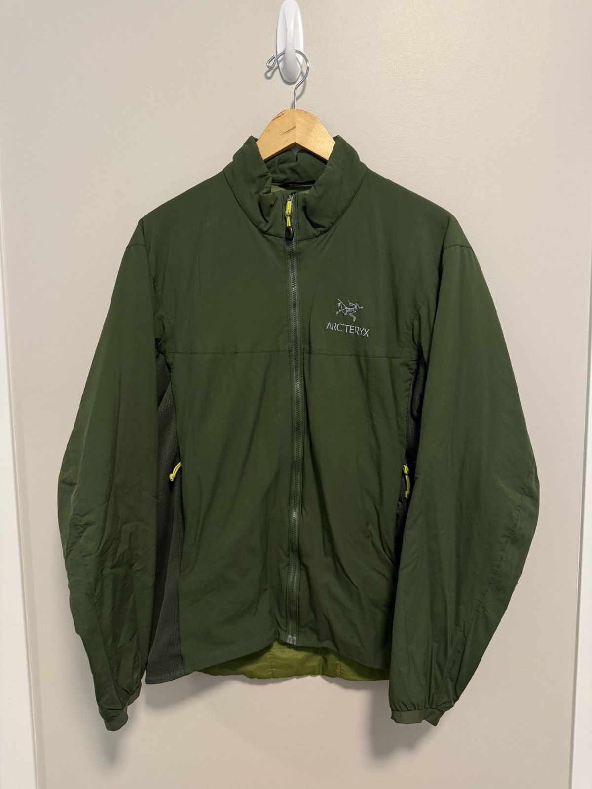 Arc'teryx Arc'teryx Atom LT Jacket Men's Medium 2015 Olive Green 14645 Size US M / EU 48-50 / 2 - 1 Thumbnail