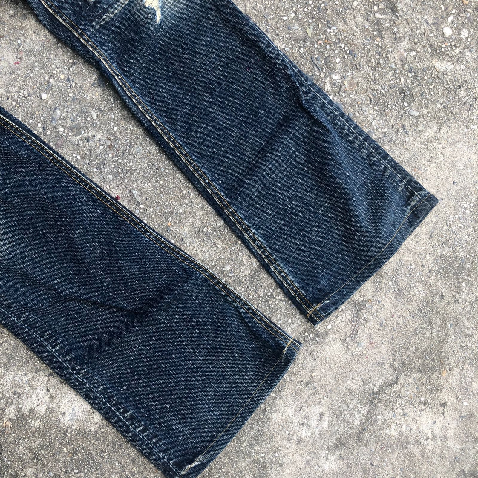 Tete Homme Tete Homme Distressed Flared Jeans Size US 31 - 6 Thumbnail