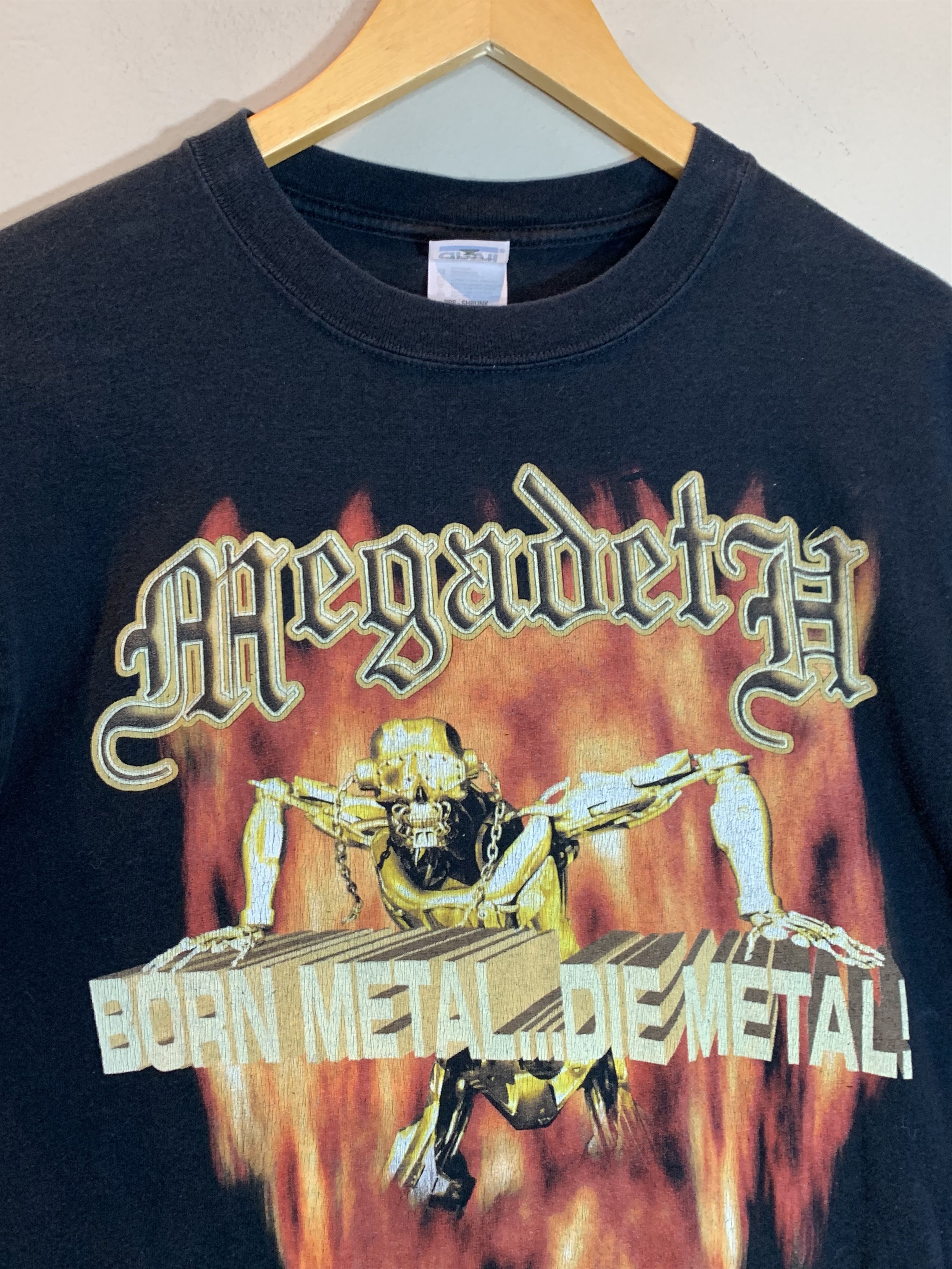 Band Tees *RARE* Vintage Megadeth Born Metal Die Metal Tour T-Shirt Size US M / EU 48-50 / 2 - 2 Thumbnail