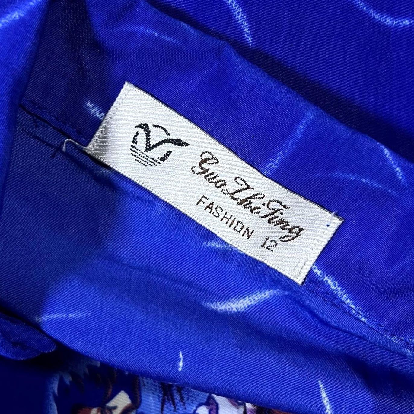 Vintage Guo Lhi Ting Early 00's Goth Y2K Anime Dragon Blue Shirt S Mens 12 Regular 65% polyester 35% cotton Size US S / EU 44-46 / 1 - 4 Thumbnail