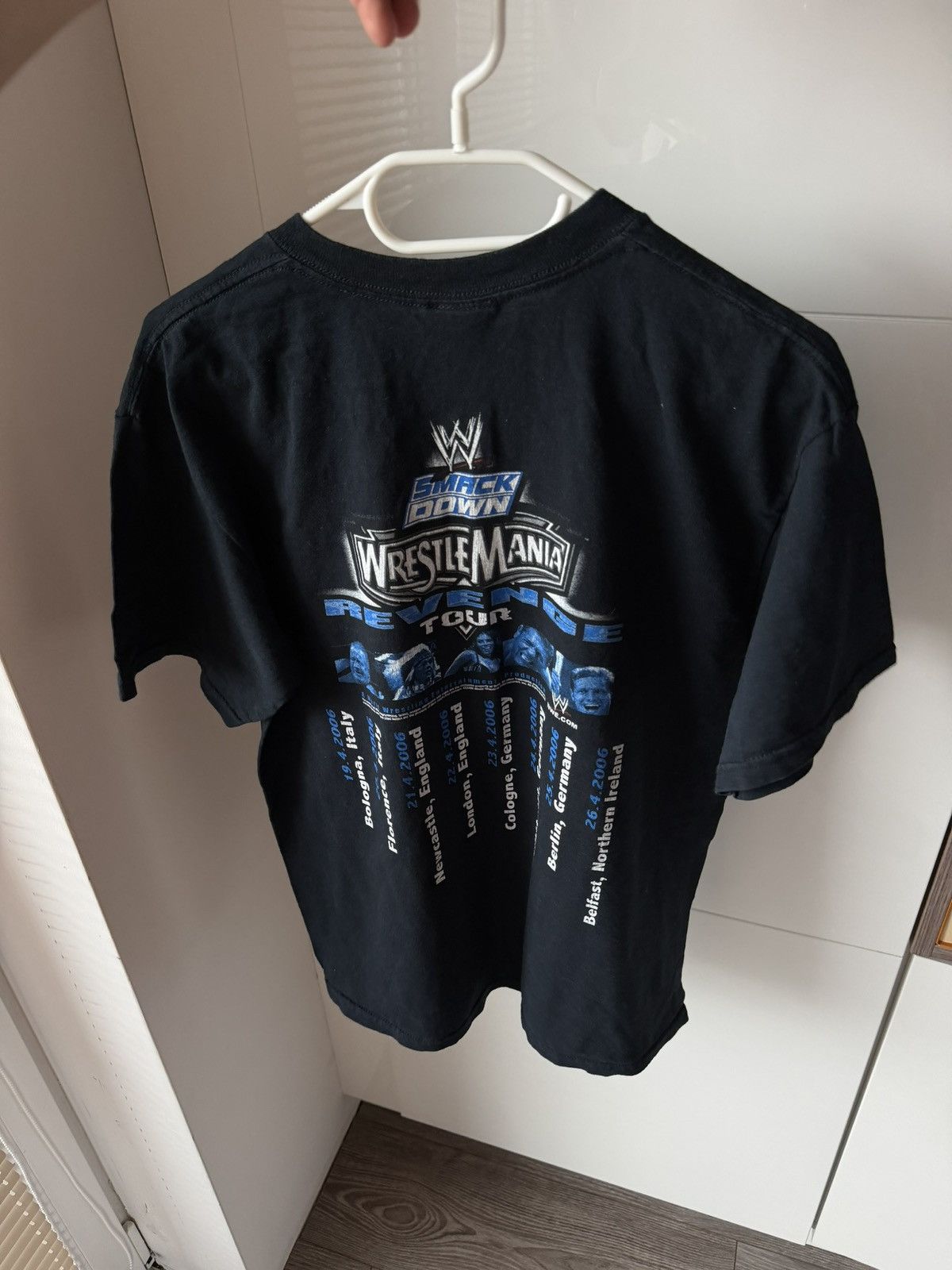 WWE WWE 2006 Wrestle Mania Revenge Tour UE Tee Size US M / EU 48-50 / 2 - 5 Thumbnail