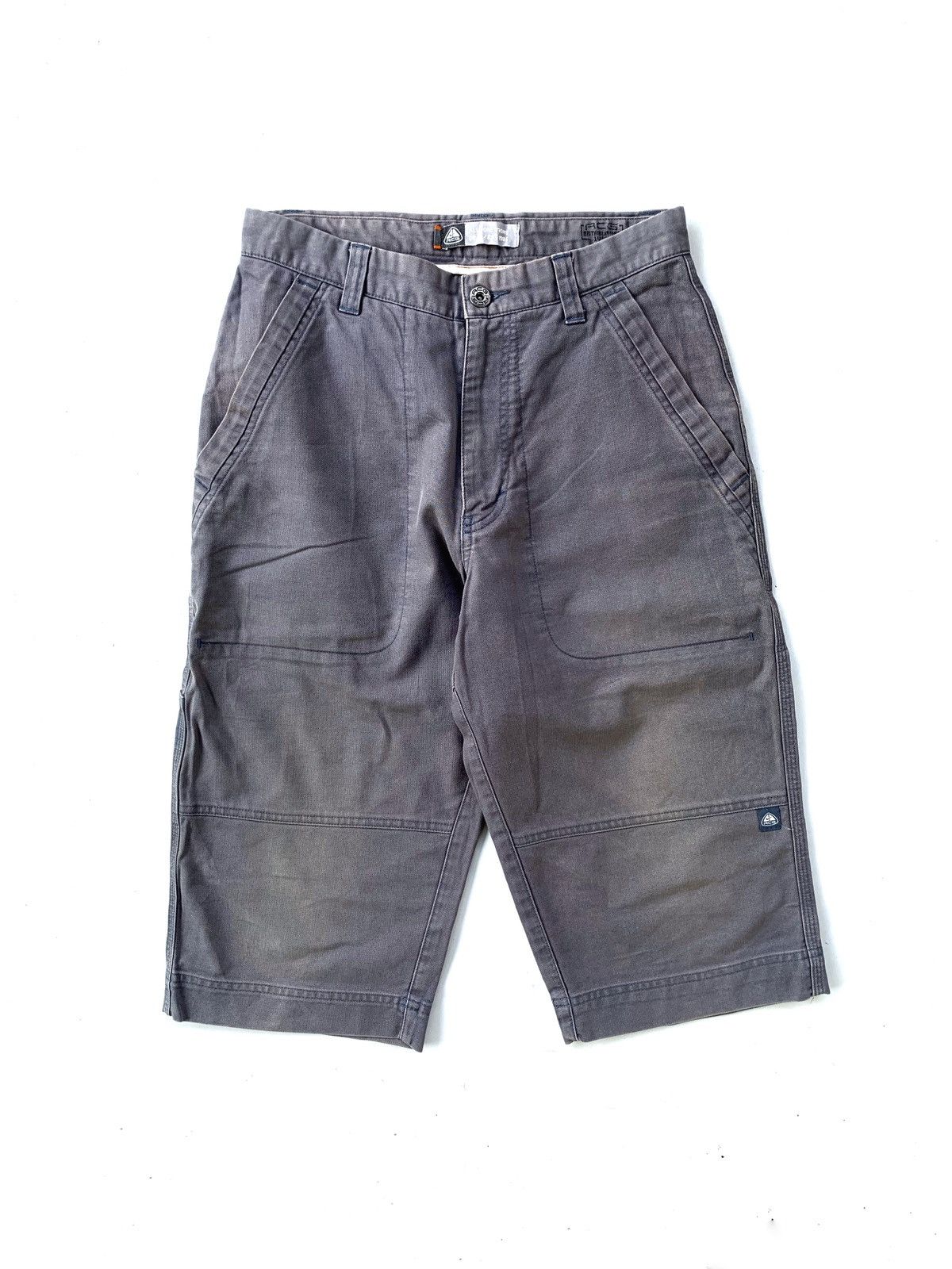 Nike ACG × Vintage 2000s Nike ACG Carpenter Shorts Size US 28 / EU 44 - 1 Thumbnail