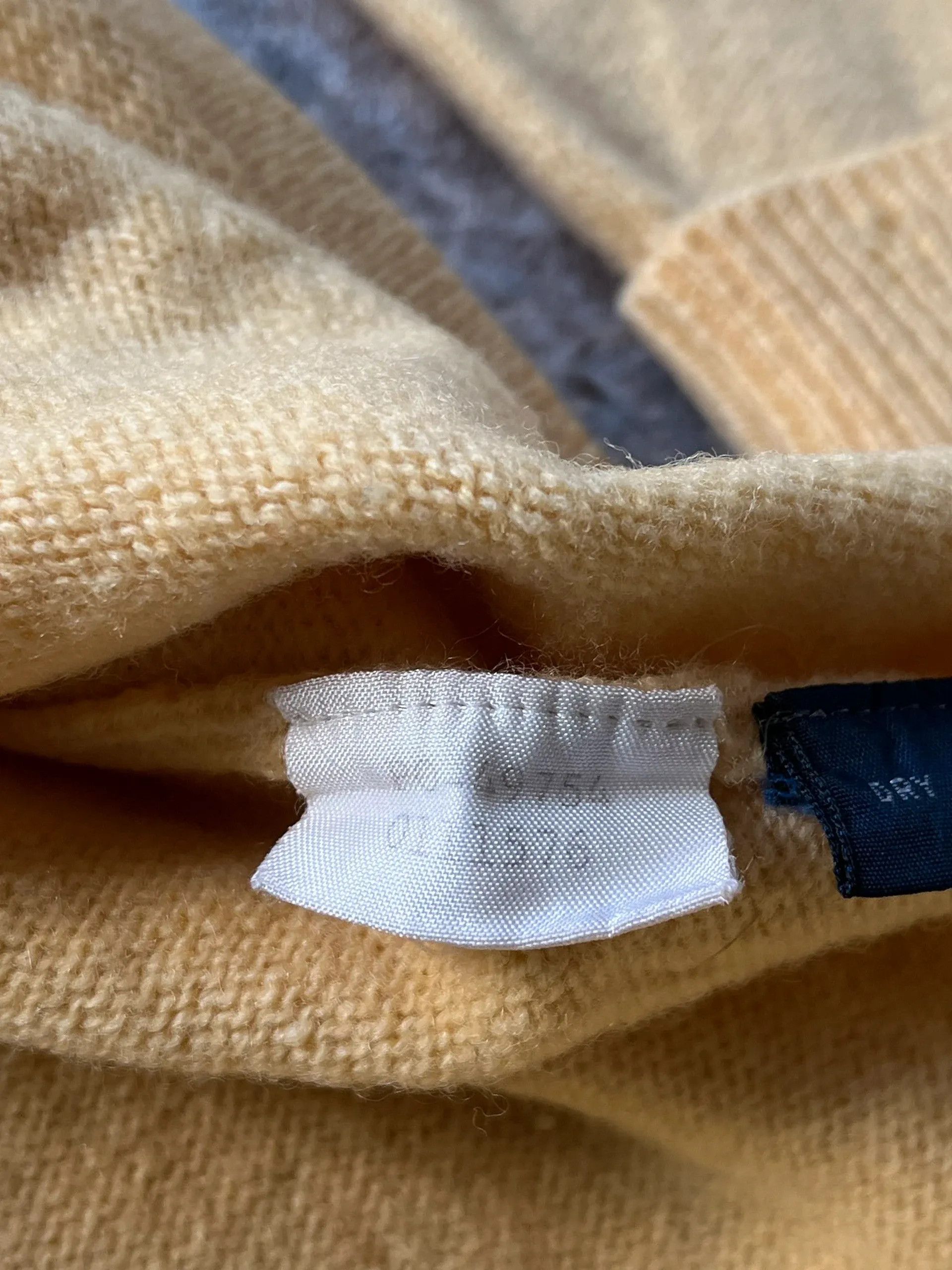 Polo Ralph Lauren Polo Ralph Lauren Small Pony Vintage 100% Lambswool Sweater Size US XL / EU 56 / 4 - 10 Thumbnail