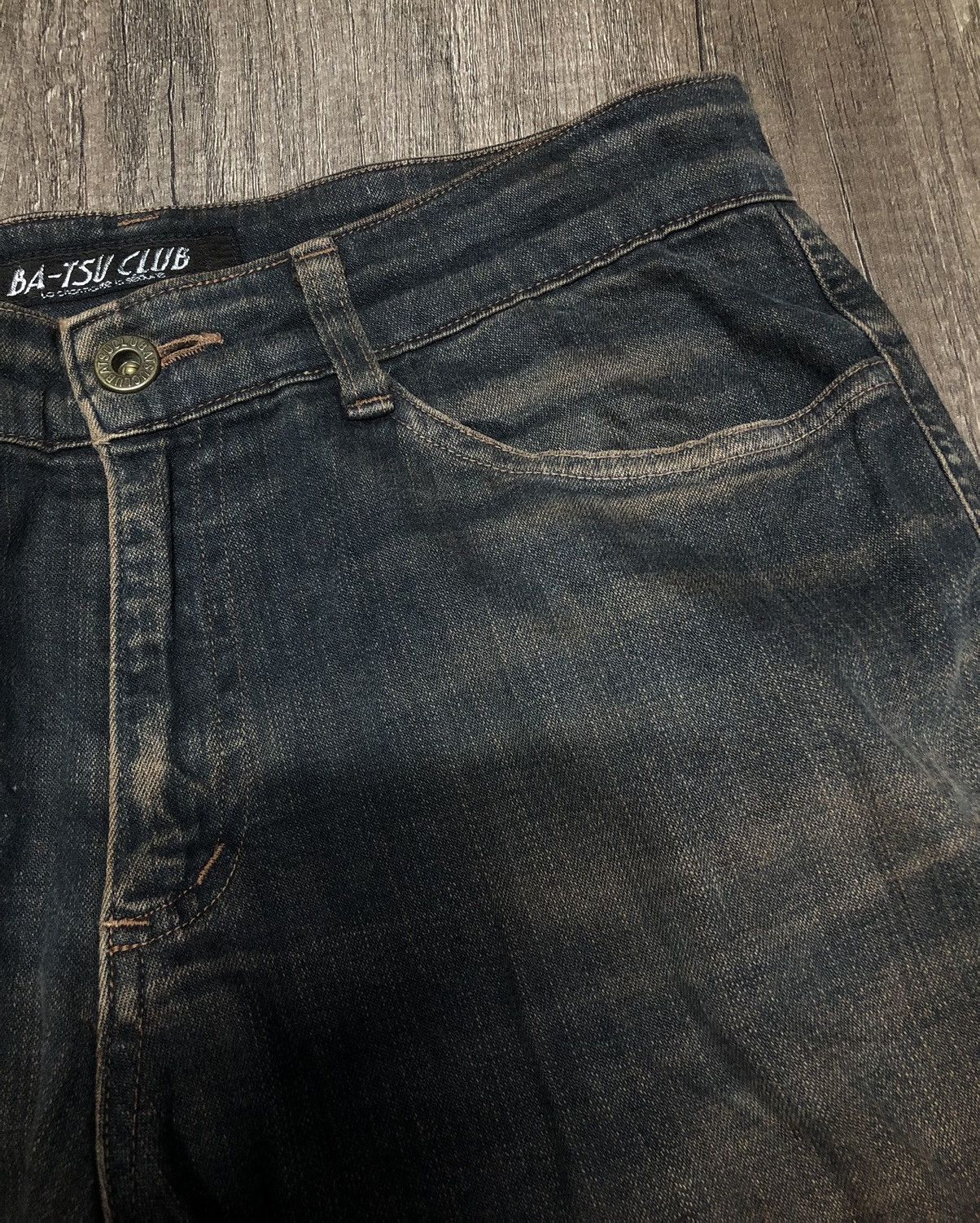 If Six Was Nine × Le Grande Bleu (L.G.B.) VINTAGE BA-TSU CLUB DIV JEANS (Unisex) Size US 30 / EU 46 - 14 Thumbnail