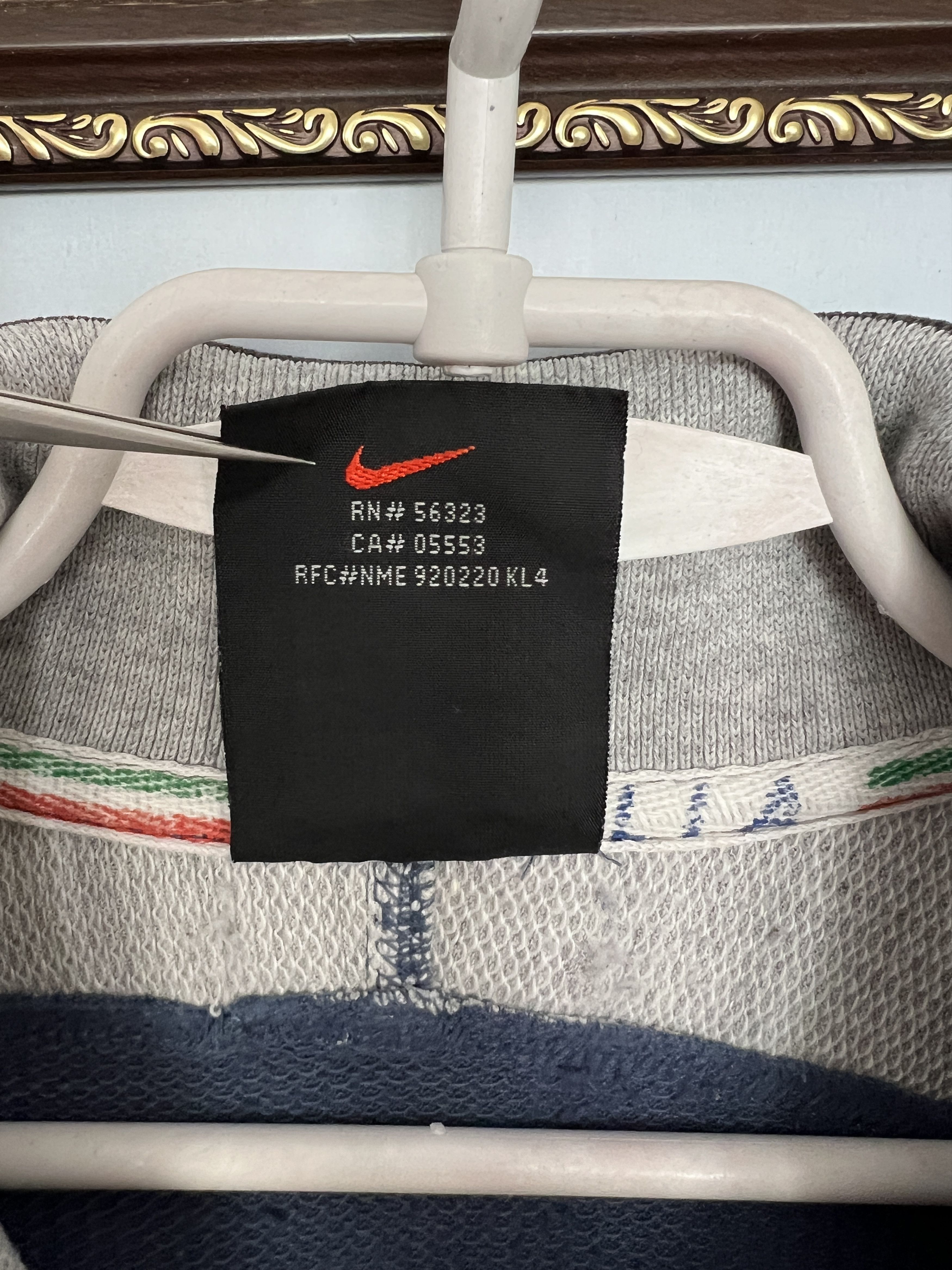 Nike Vintage 90's Nike Italy Football Sweatshirt Soccer Track Top Size US L / EU 52-54 / 3 - 8 Thumbnail