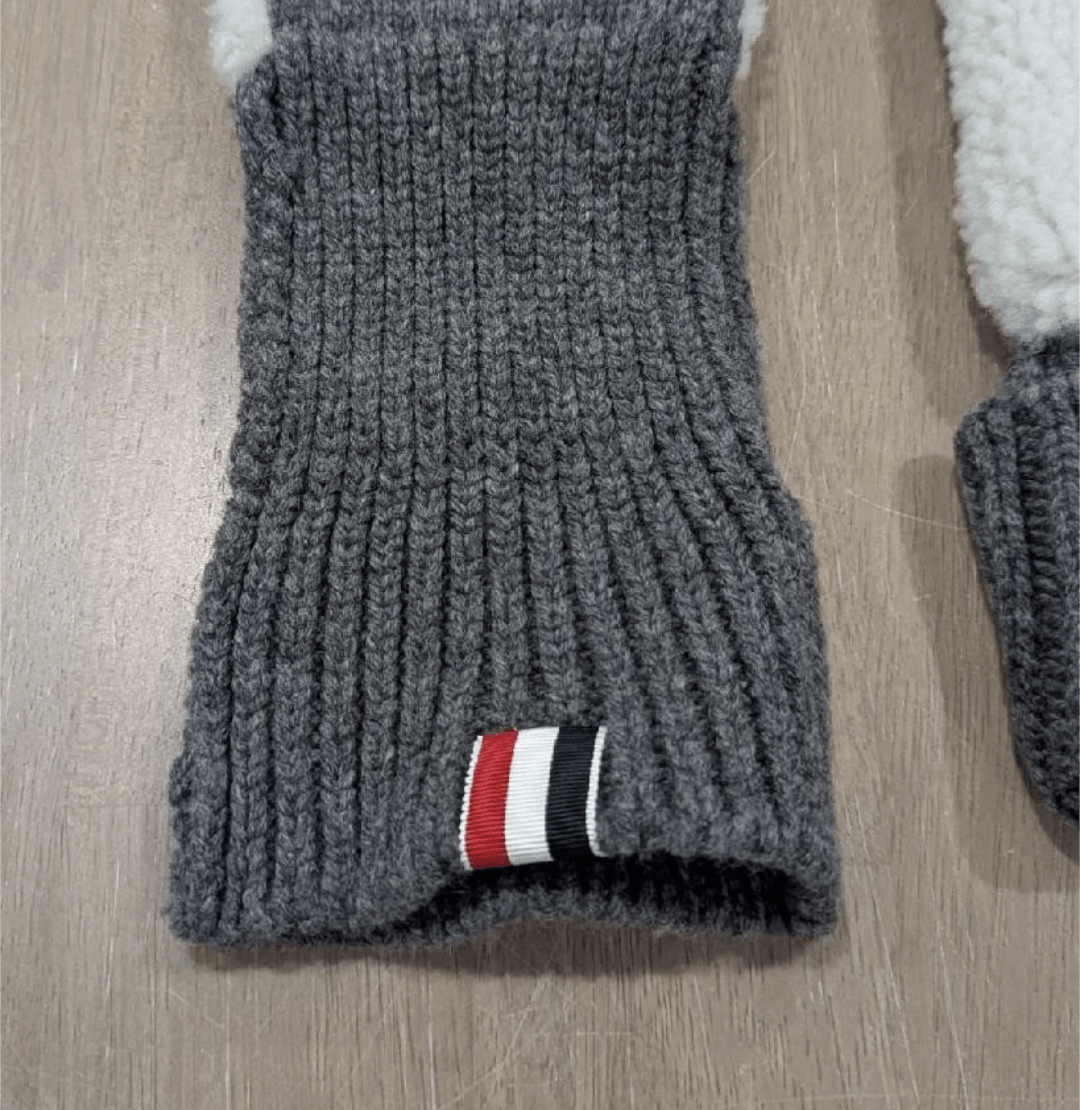 Thom Browne Mens THOM BROWNE Wool/Shearling Mittens Gray Large Size ONE SIZE - 3 Thumbnail