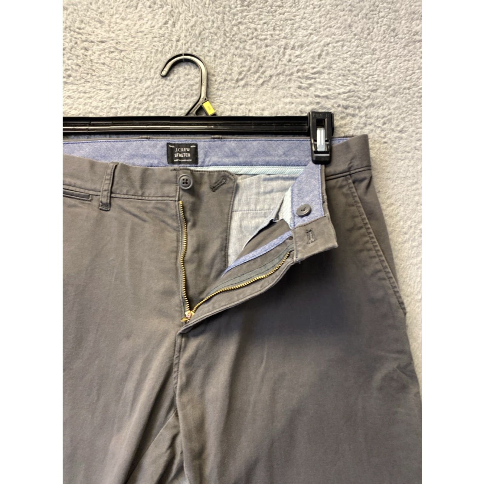 J.Crew J. Crew Men's Slim Fit Chino Pants 32x30 Gray Cotton Tapered 2010s Fashion Size US 32 / EU 48 - 2 Thumbnail
