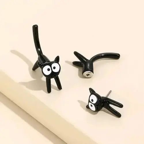 VIBE 3D Black Cat Stud Earrings Size ONE SIZE - 2 Thumbnail