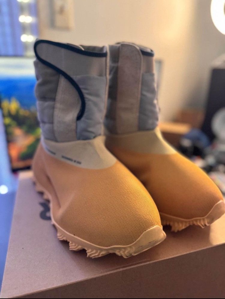 image of Designer Yeezy Knit Runner Boots in Sulfer, Men's (Size 10)