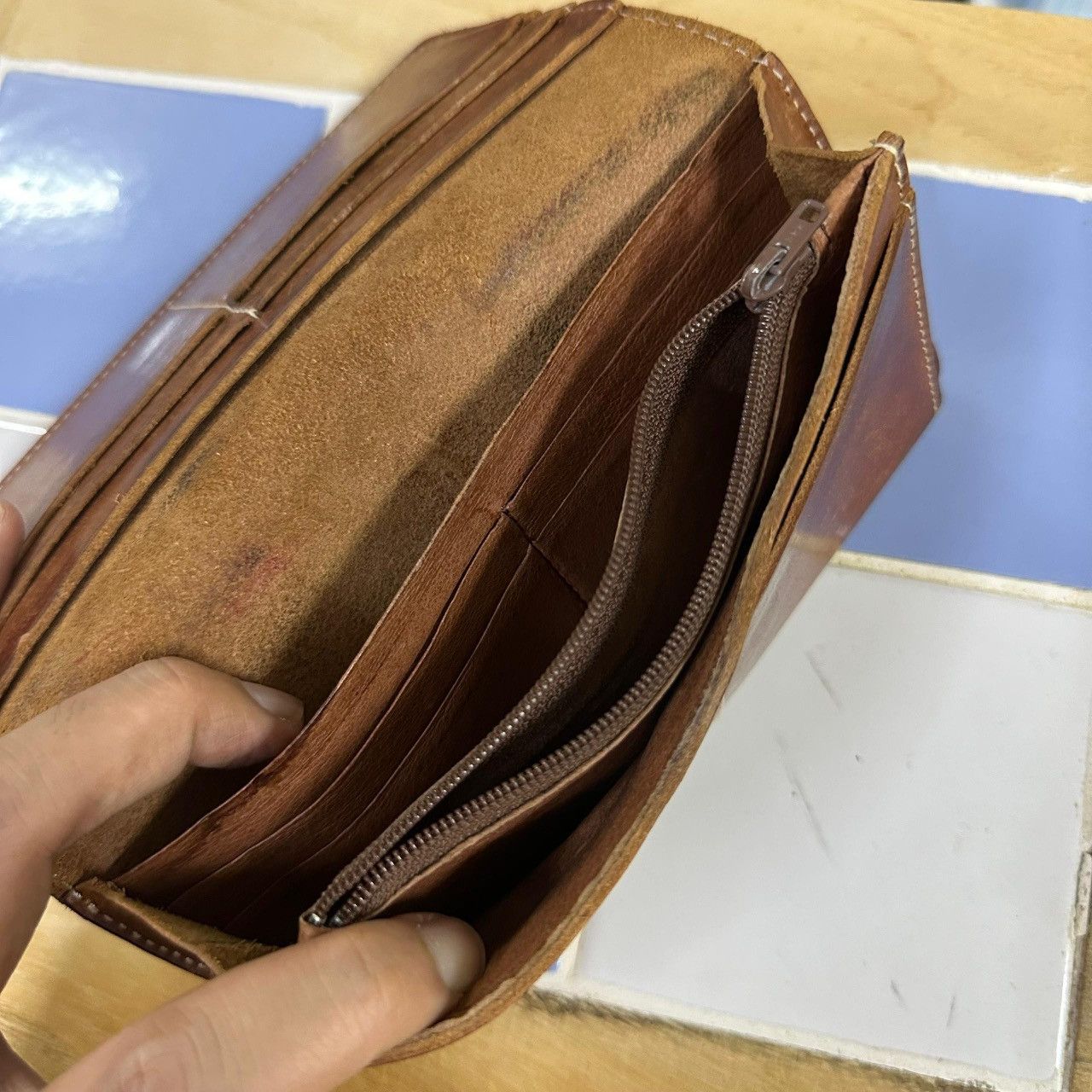 Porter Porter Yoshida Hoff Vintage Leather Long Wallet Japan Size ONE SIZE - 16 Thumbnail