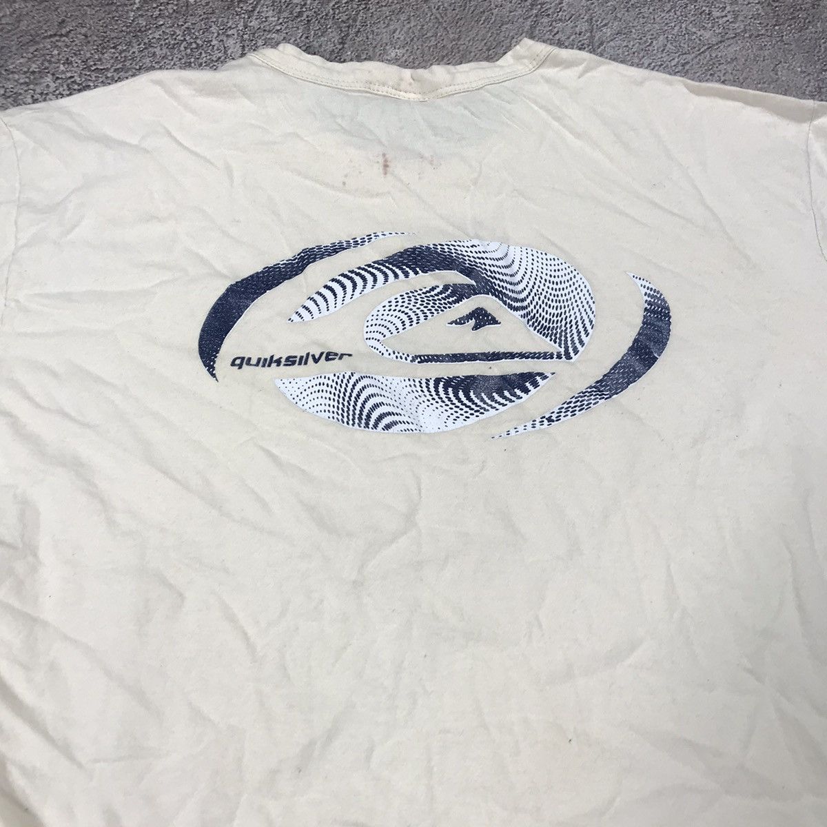 Vintage Vintage 90s Quicksilver Sun Faded Graphic Tee Streetwear L Size US L / EU 52-54 / 3 - 5 Thumbnail