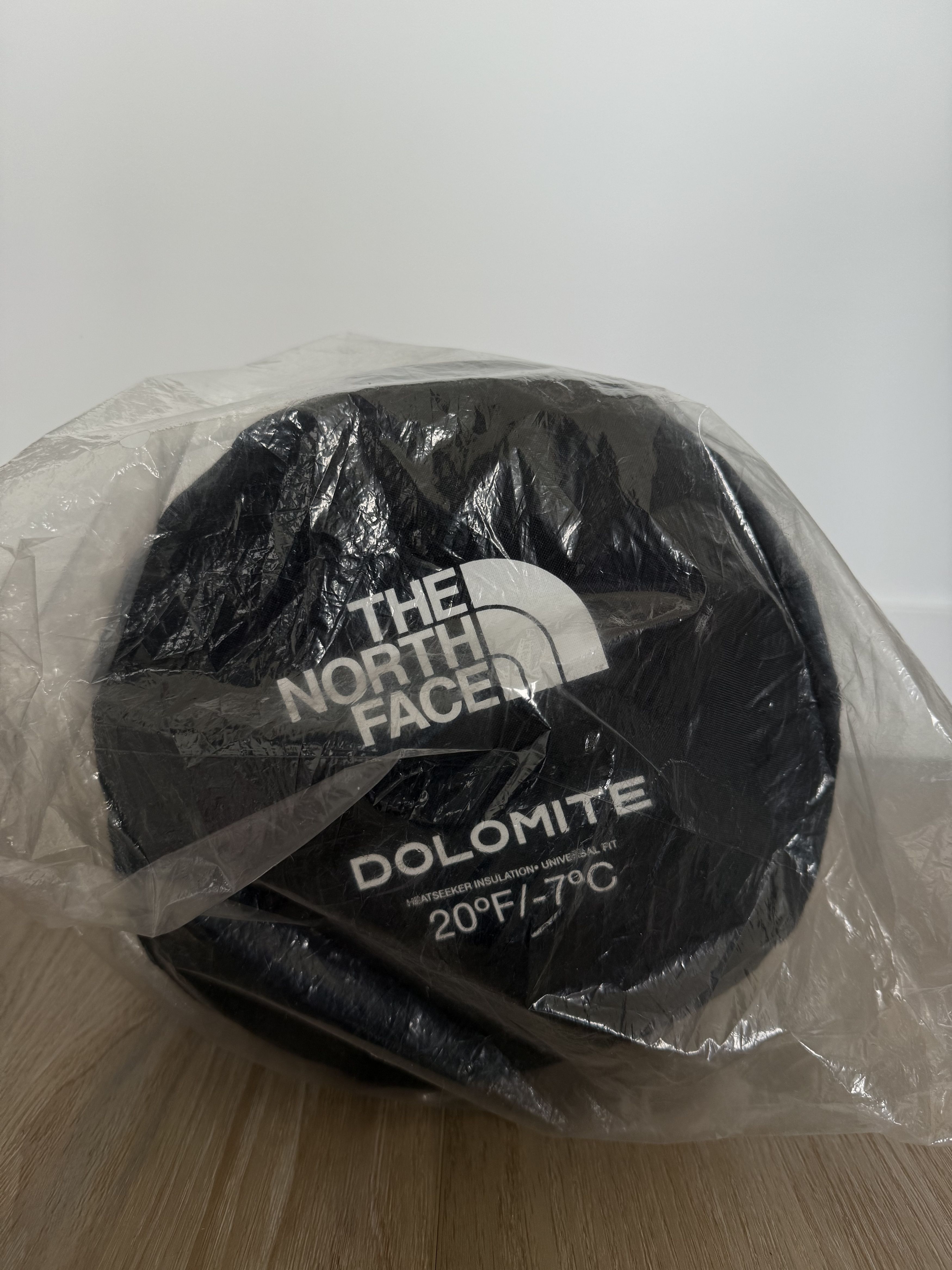 Supreme × The North Face TNF x Supreme Dolomite Sleeping Bag Size ONE SIZE - 4 Thumbnail
