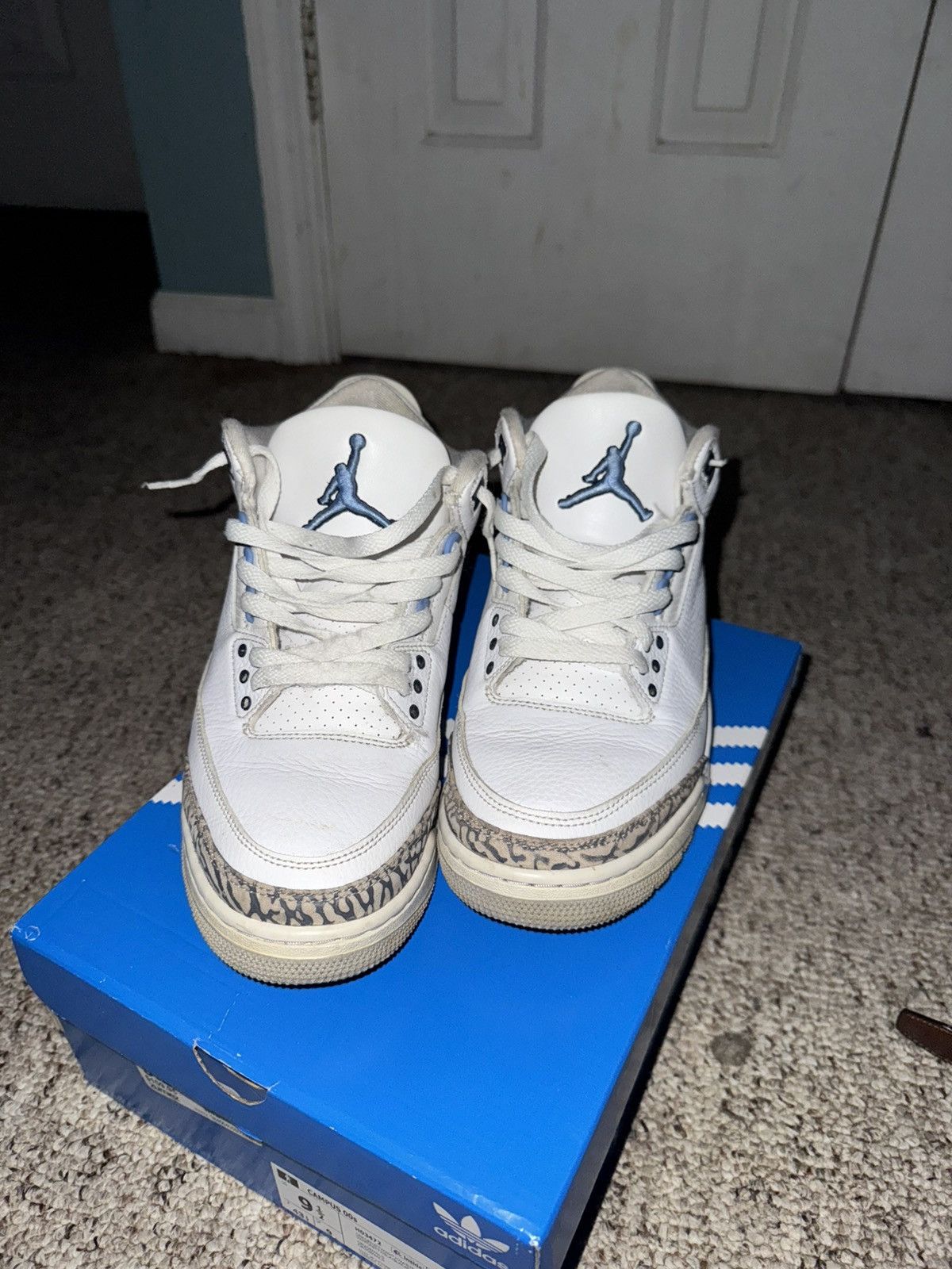 Jordan Brand Jordan Retro 3 Uncs size 9 Size US 9 / EU 42 - 2 Thumbnail
