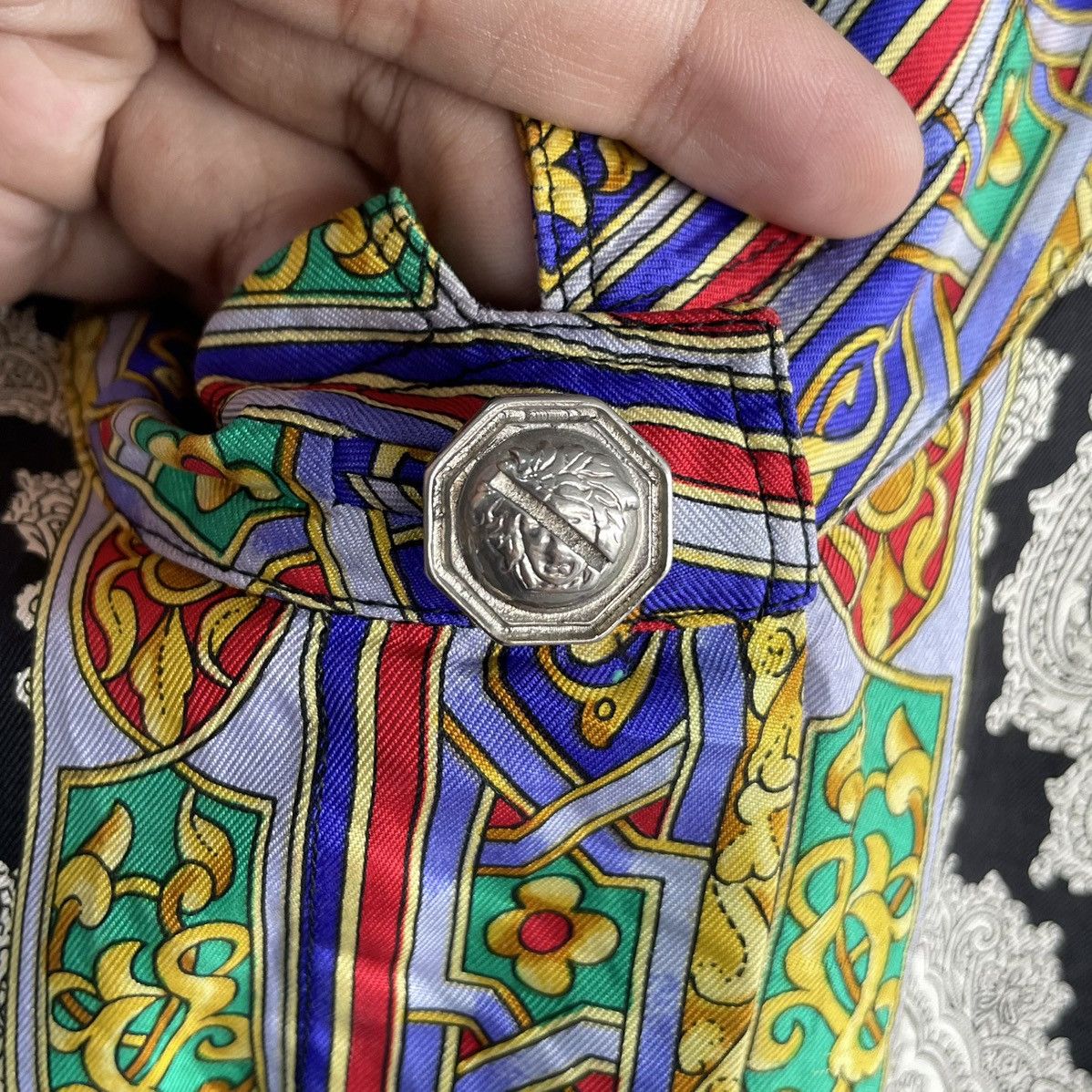Versace Gianni VERSACE Women Silk Shirt Damask Print from FW 1994/95 Size M / US 6-8 / IT 42-44 - 7 Thumbnail
