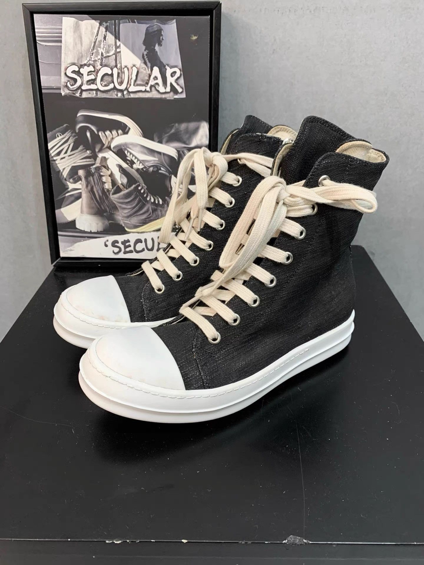 Rick Owens Rick Owens DRKSHDW Black & White Waxed High-Top Sneakers K34 Size US 6.5 / IT 36.5 - 1 Thumbnail
