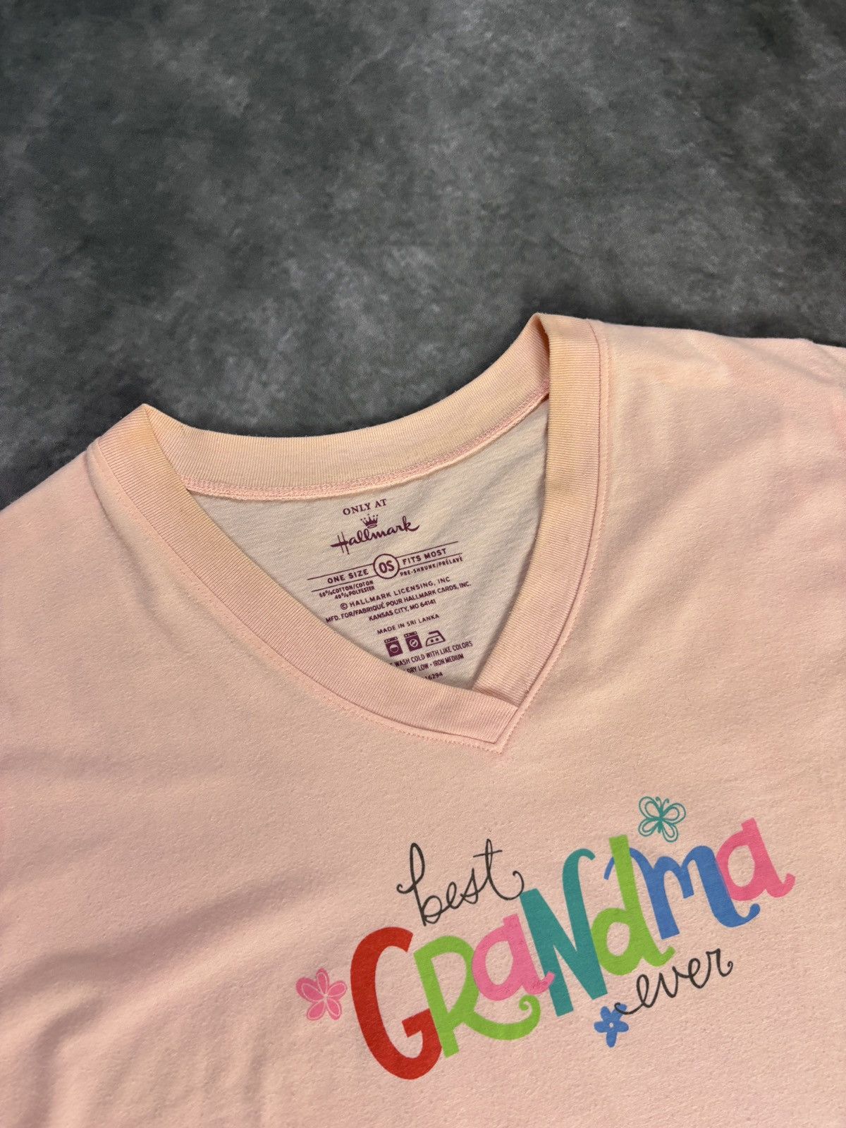 Vintage Best Grandma Ever Longline V-Neck Sleep Tee Oversized OS Size US XL / EU 56 / 4 - 3 Thumbnail