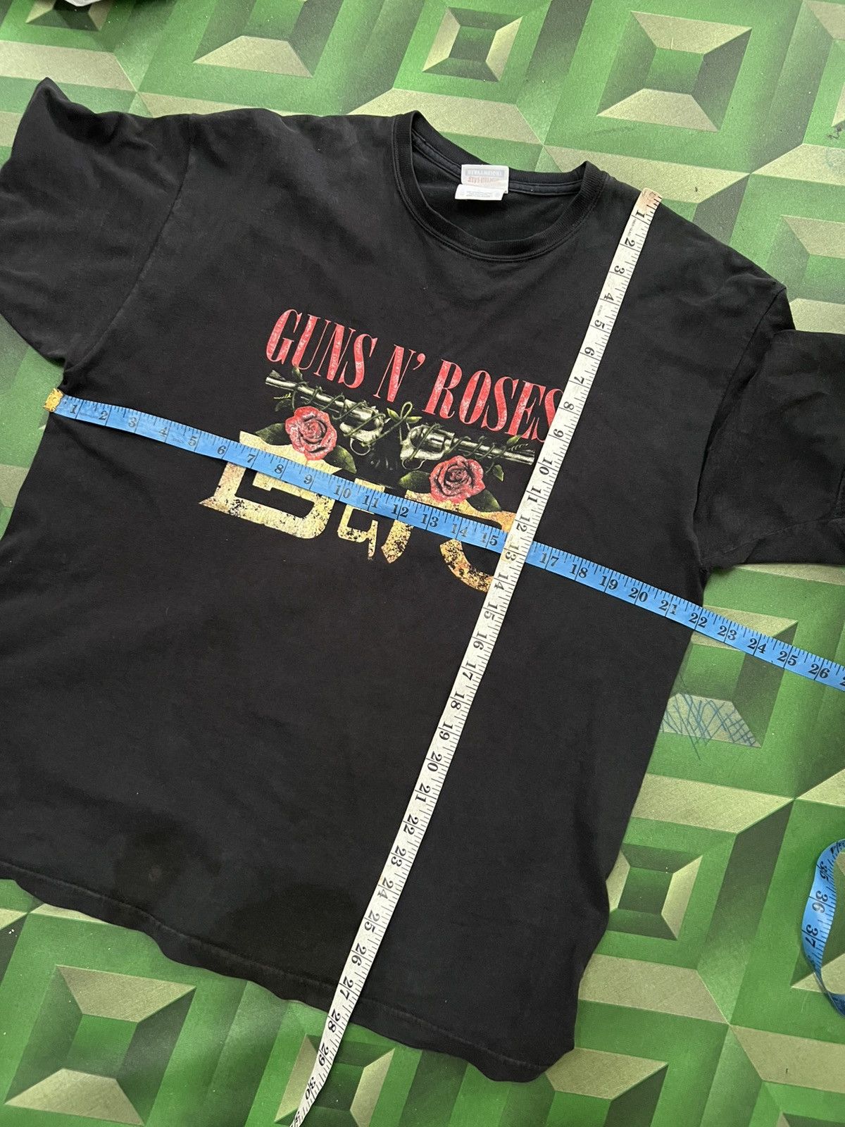 Band Tees × Guns N' Roses × Vintage Vintage y2k Gun N Rose Size US L / EU 52-54 / 3 - 8 Thumbnail