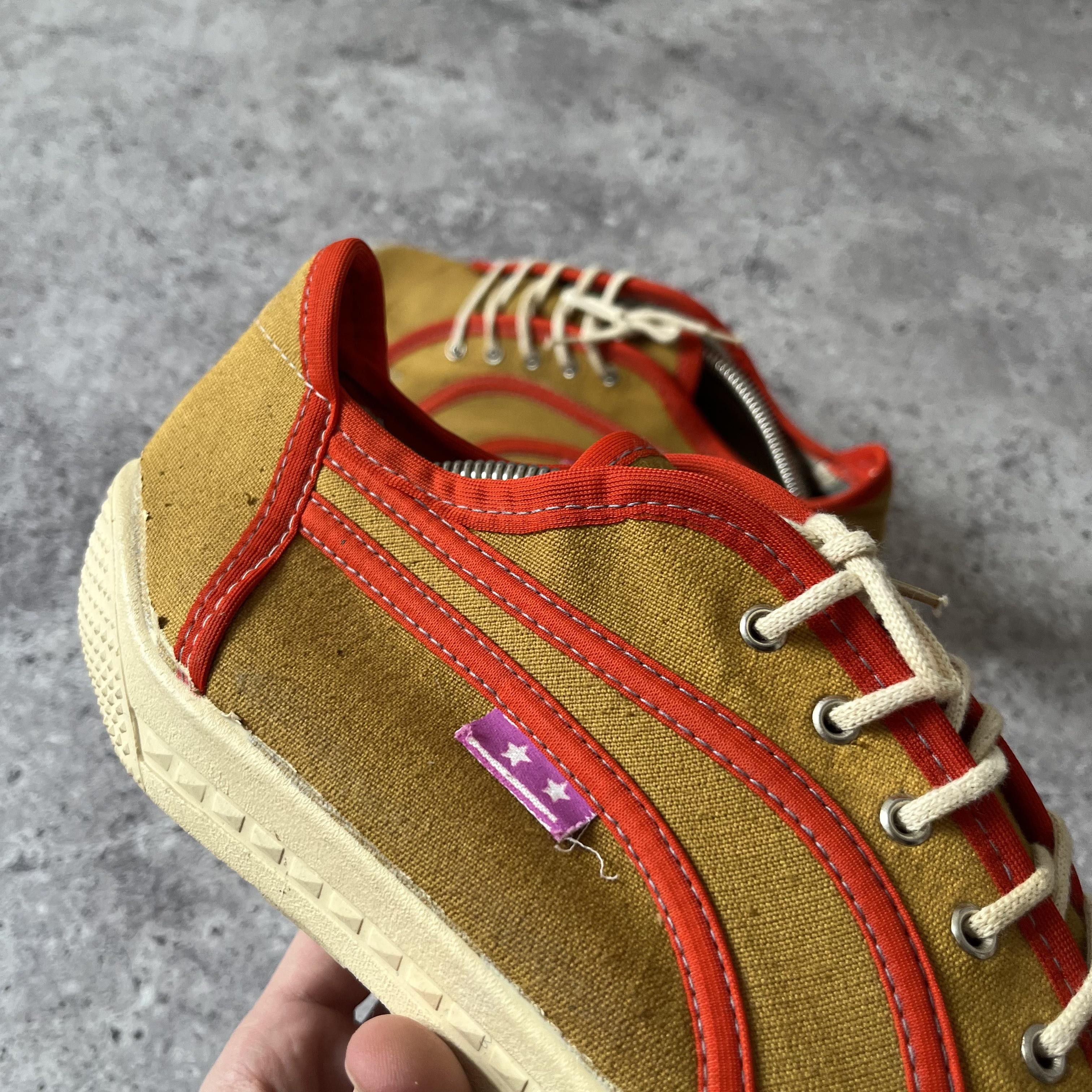 Vintage Vintage '91 Made in Ukraine Unique Sneakers Size US 9 / EU 42 - 2 Thumbnail
