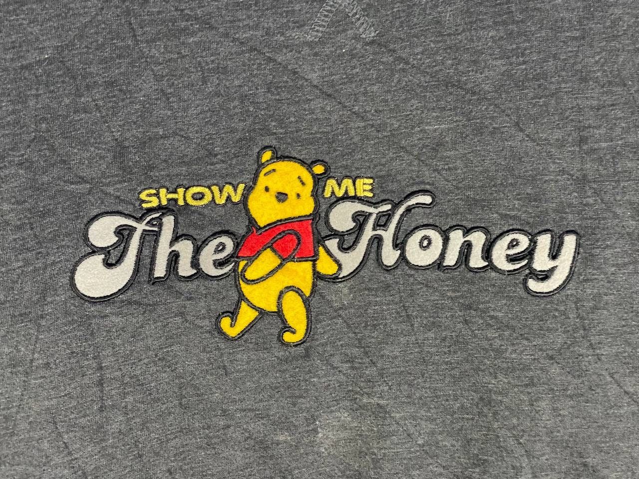 Other Vintage 90s pooh the honey sweatshirt jumper size L Size US L / EU 52-54 / 3 - 4 Thumbnail