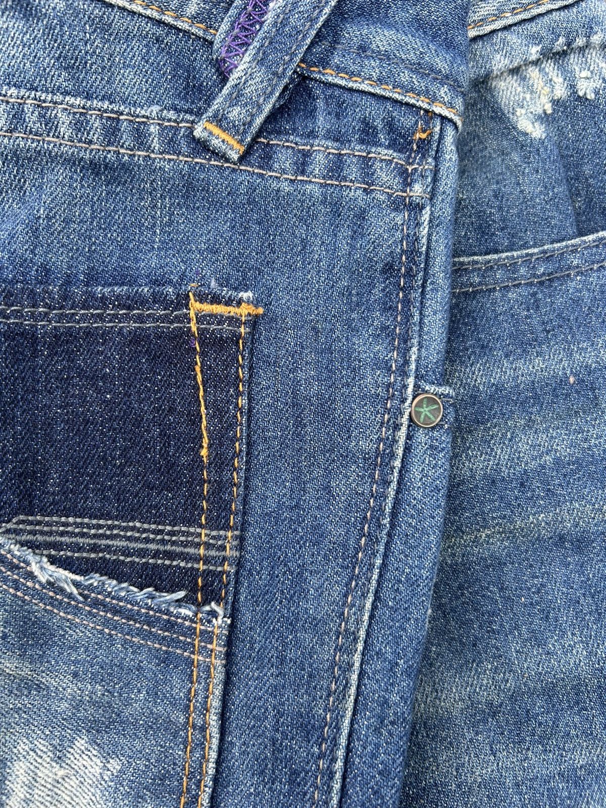 Diesel Flare Diesel Button Fly Distressed Denim Jeans Size US 32 / EU 48 - 3 Thumbnail