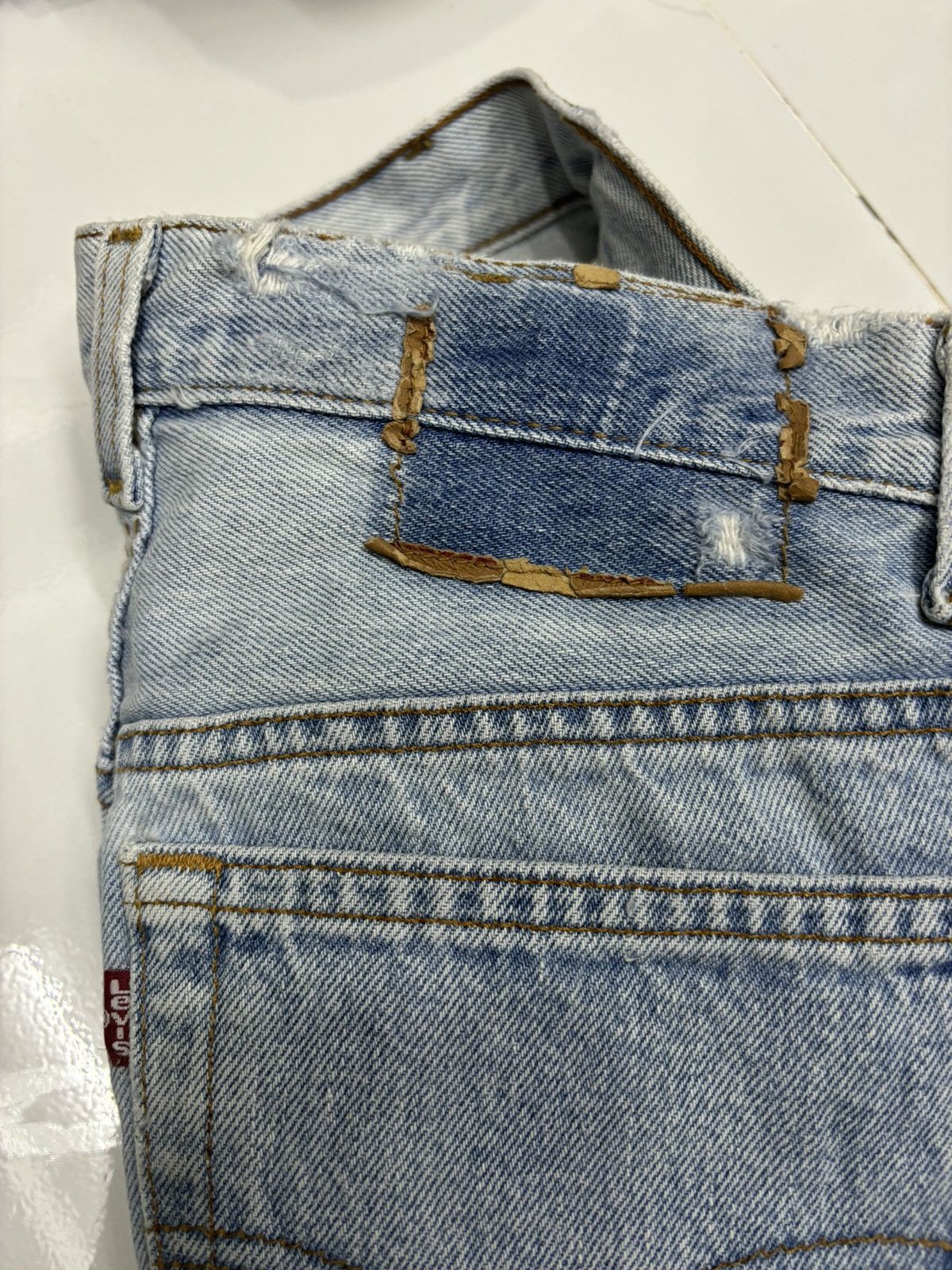 Levi's VINTAGE LEVIS 501 MADE IN USA DISTRESSED DENIM Size US 28 / EU 44 - 13 Thumbnail