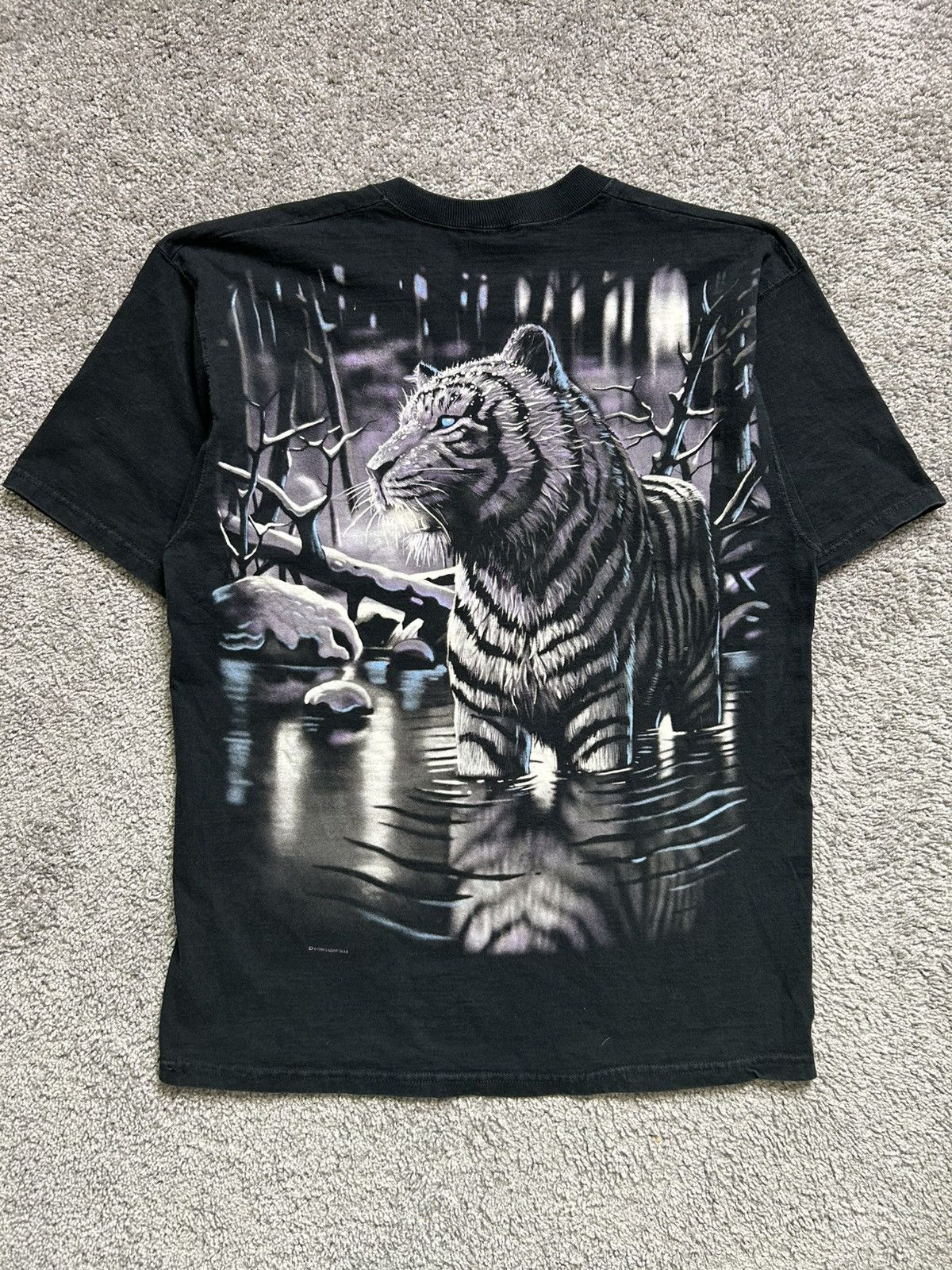 Liquid Blue Vintage 90s Liquid Blue Tiger Tee Made in USA Dated 1996 AOP Size US L / EU 52-54 / 3 - 8 Thumbnail