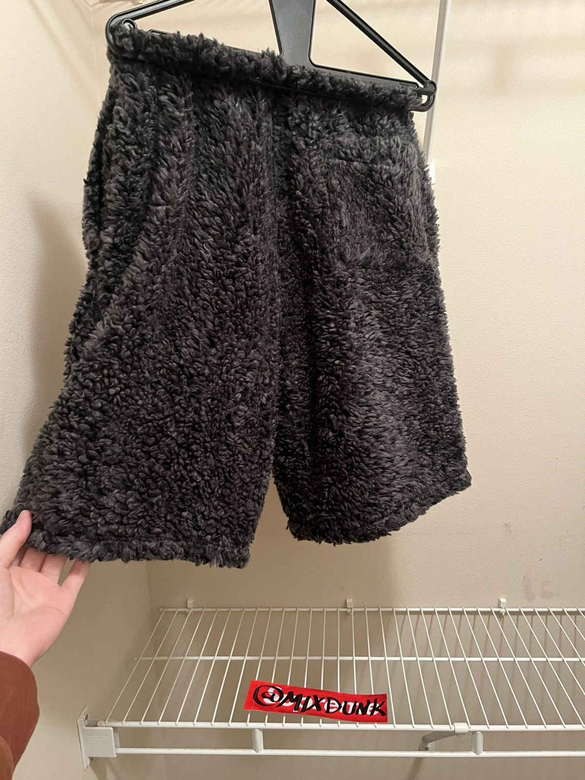 Supreme × The North Face Supreme® x The North Face® High Pile Fleece Shorts Black Size US 32 / EU 48 - 2 Thumbnail