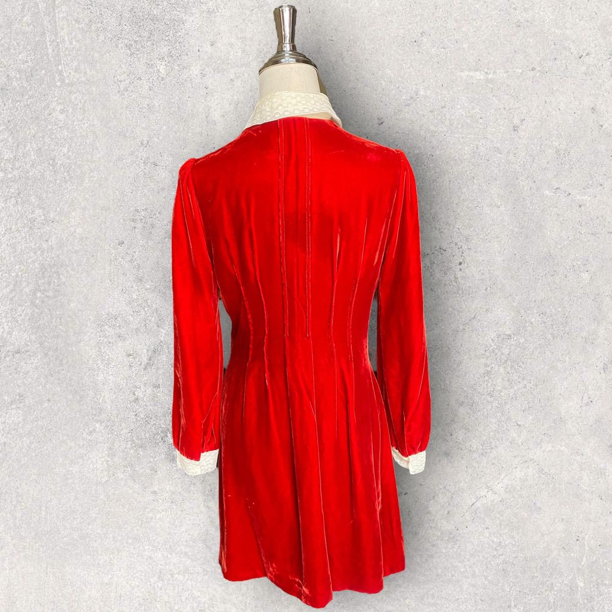 Dior Pre Fall 2017 Red Velour Dress Size S / US 4 / IT 40 - 6 Thumbnail