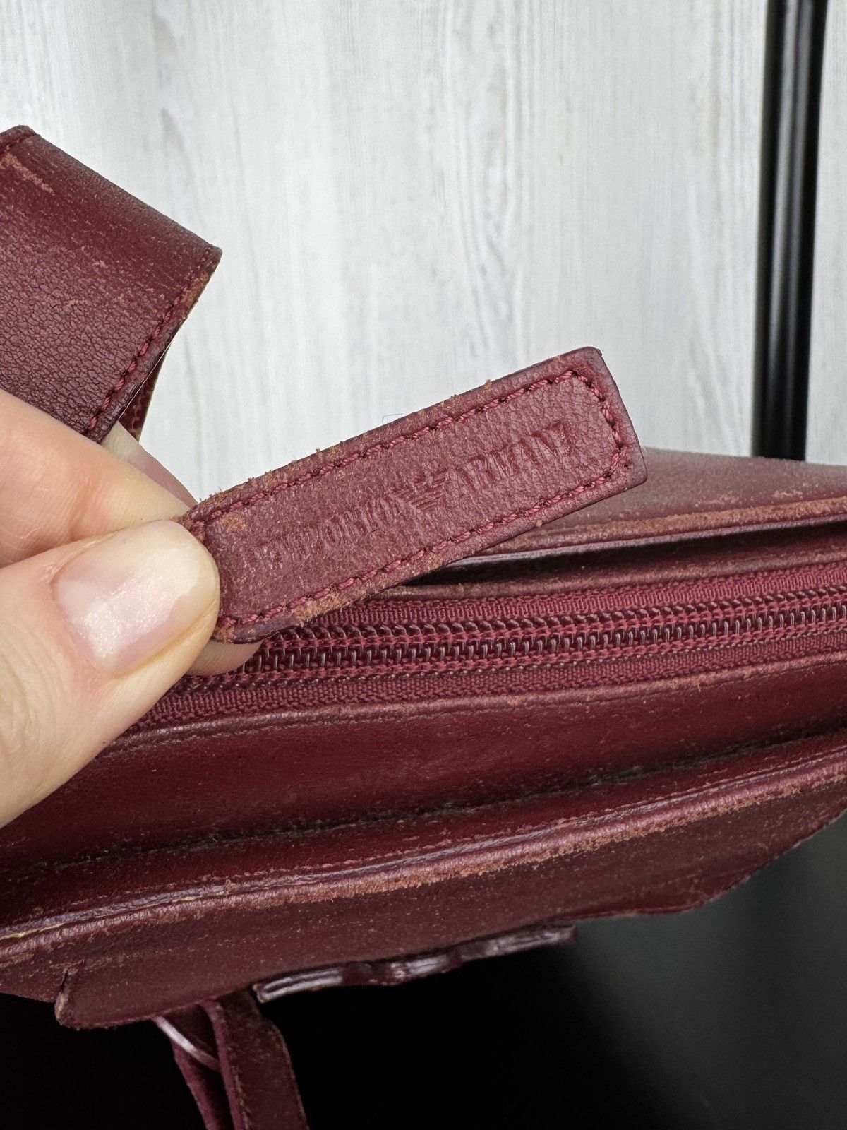 Emporio Armani Emporio Armani Ruby Red vintage Faded leather crossbody bag Size ONE SIZE - 6 Thumbnail