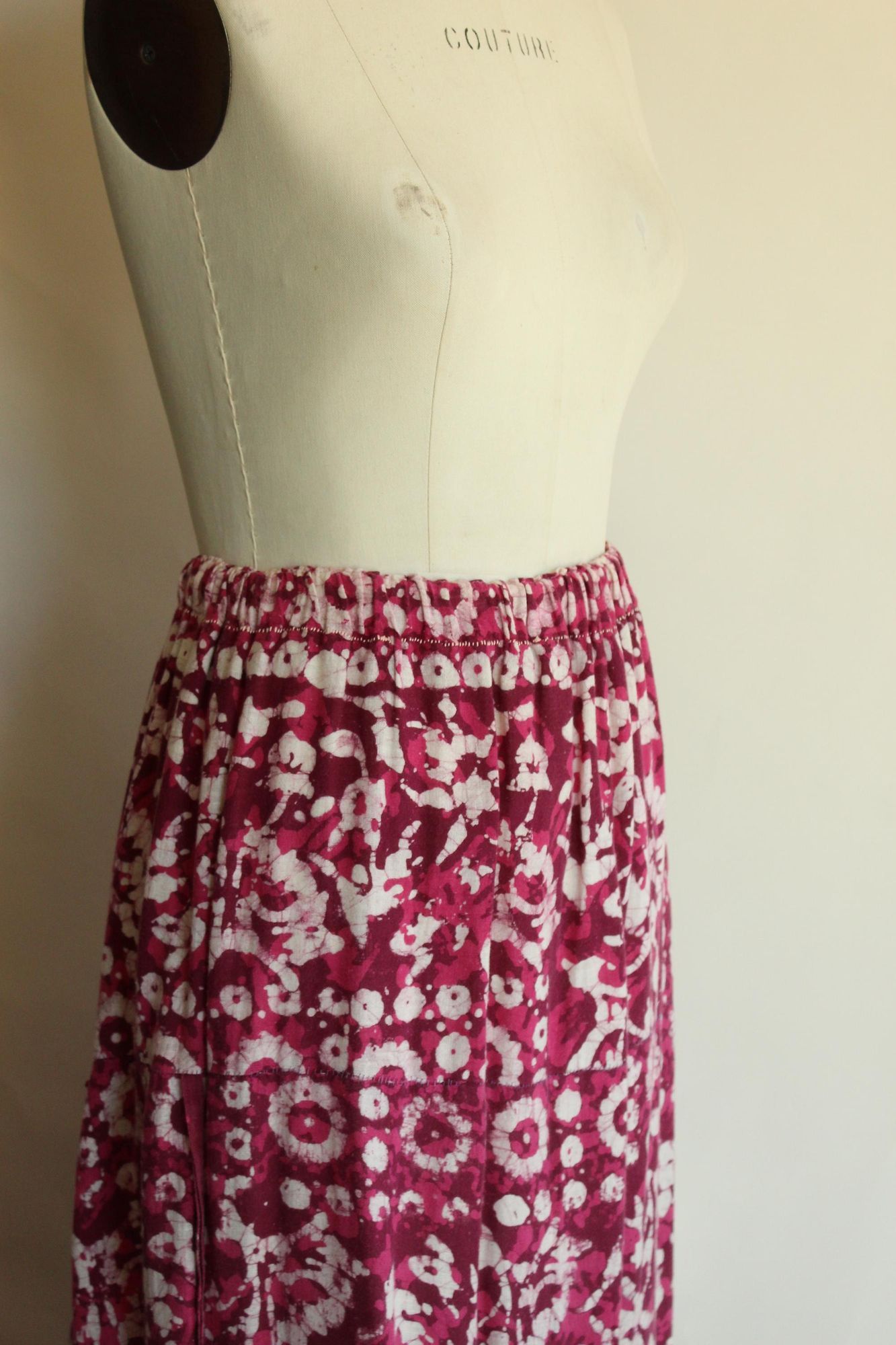Vintage Vintage 1960s 1970s Maxi Skirt, Volup Pink & Purple Ethnic F Size 32" / US 10 / IT 46 - 5 Thumbnail