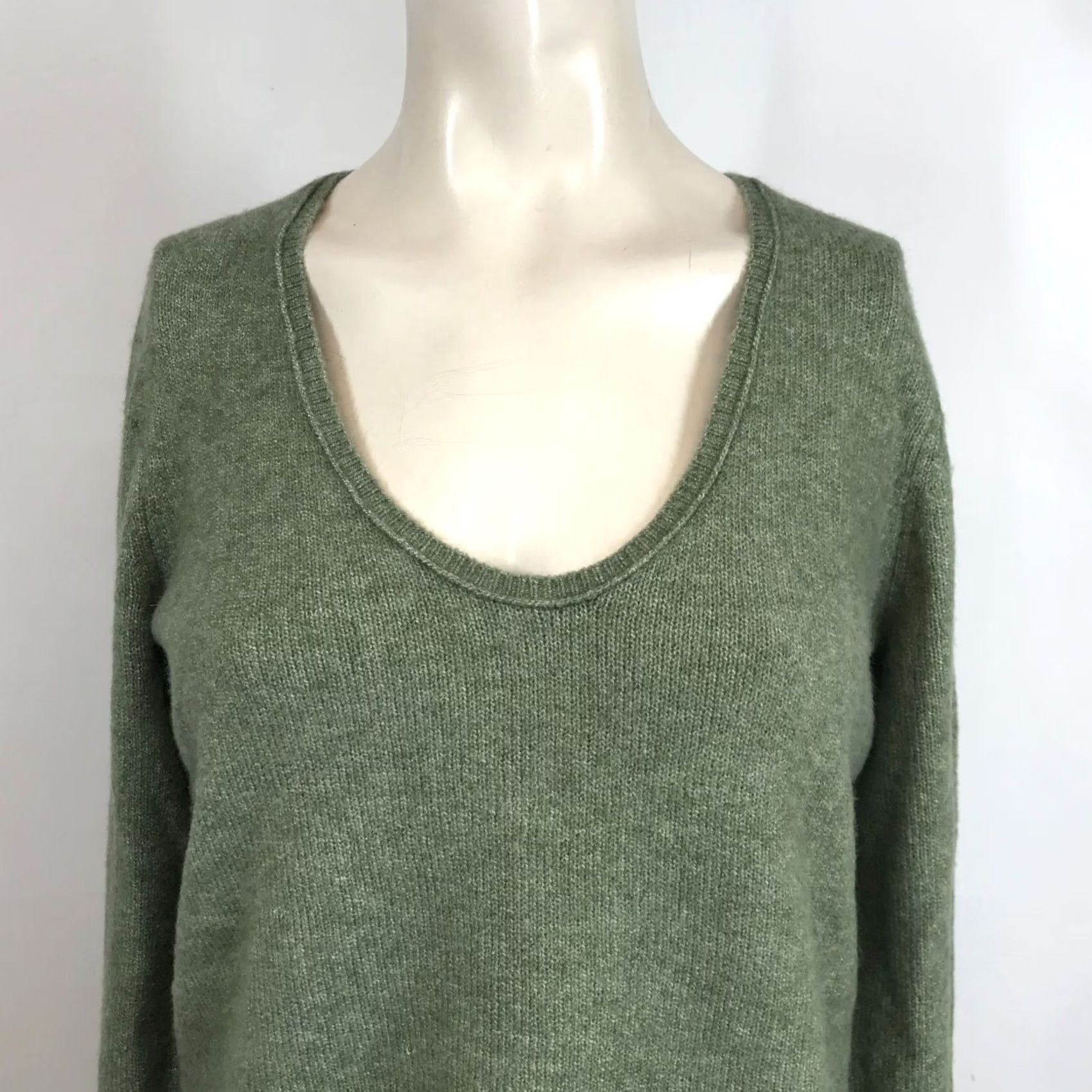 Vintage AERIE GREEN Sweater Womens Small Long Sleeve Round Neck Pullover Size S / US 4 / IT 40 - 2 Thumbnail