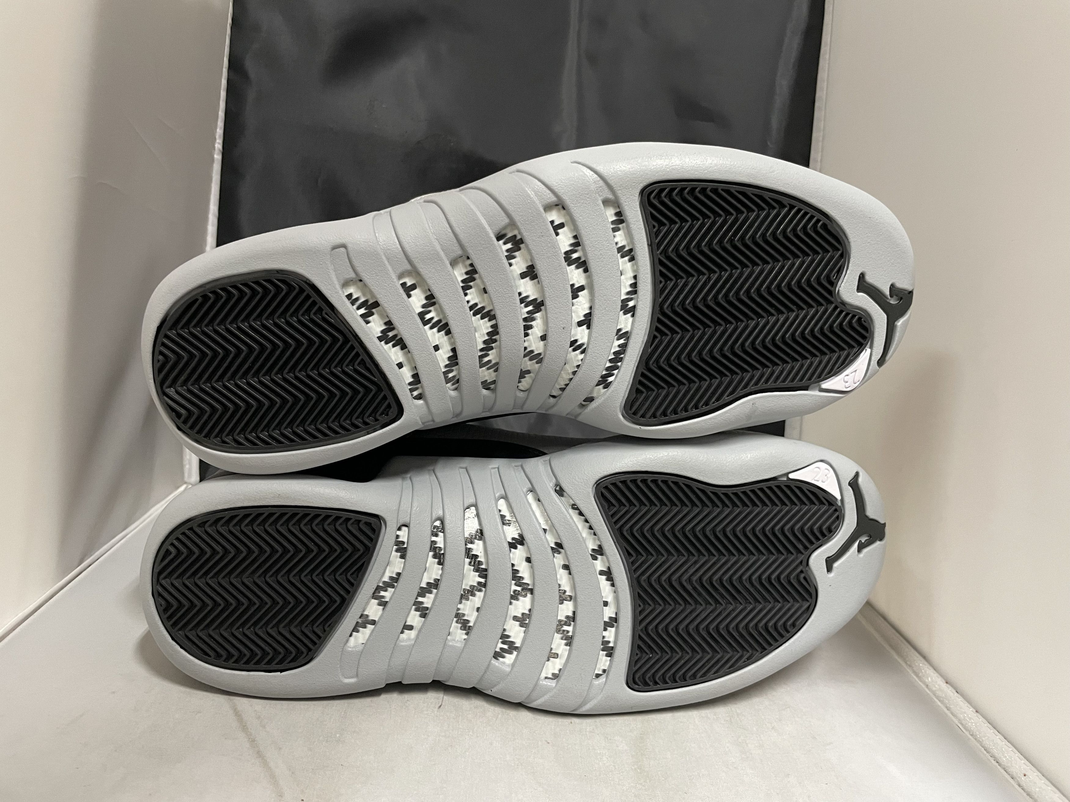 Jordan Brand Air Jordan 12 Retro 'Black/Wolf Grey-White' CT8013 010 Size US 8.5 / EU 41-42 - 7 Thumbnail
