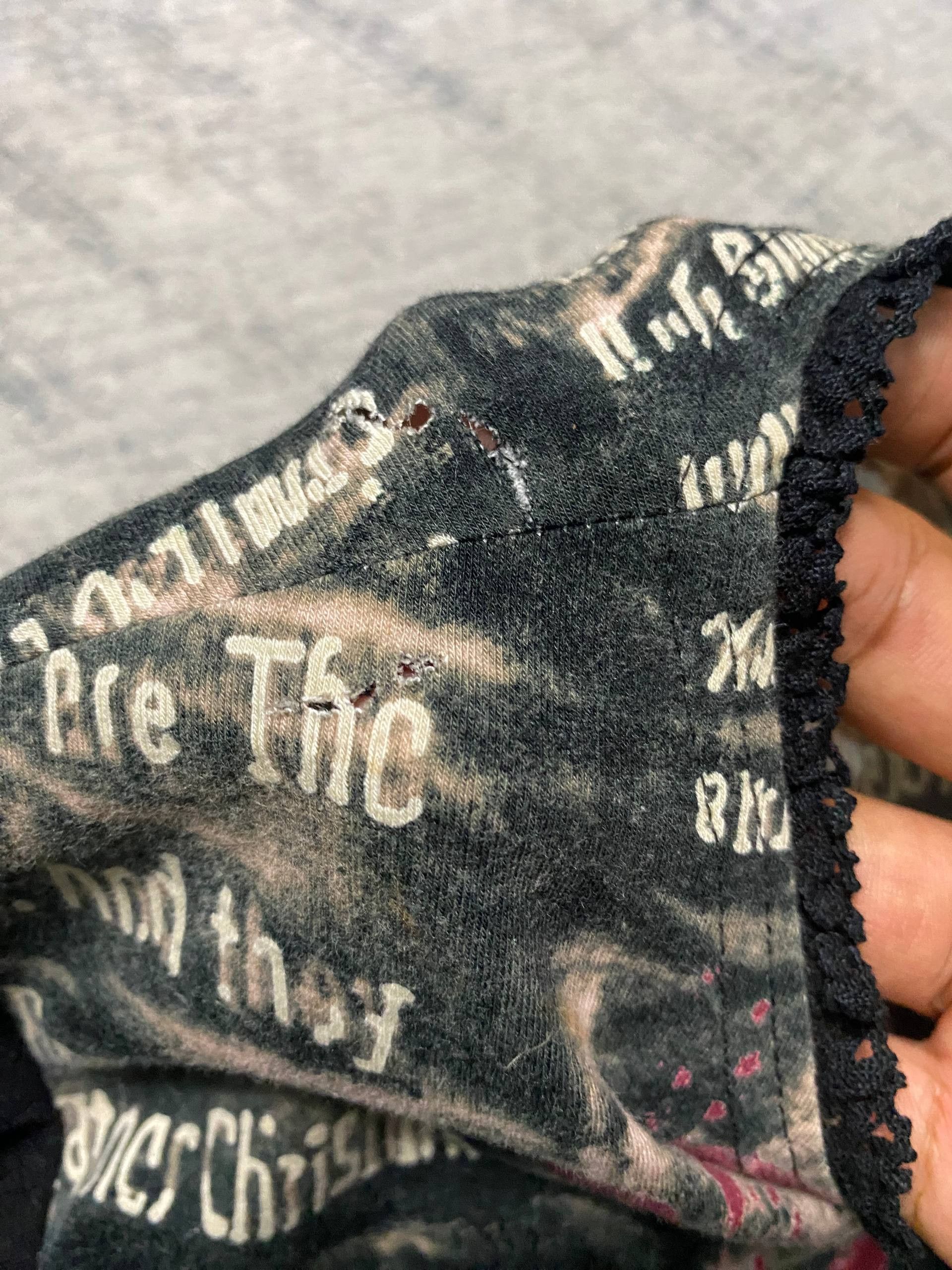 Seditionaries Cyber Grunge Typography Distressed Long Sleeve Dark Y2K Tee Size L / US 10 / IT 46 - 6 Thumbnail