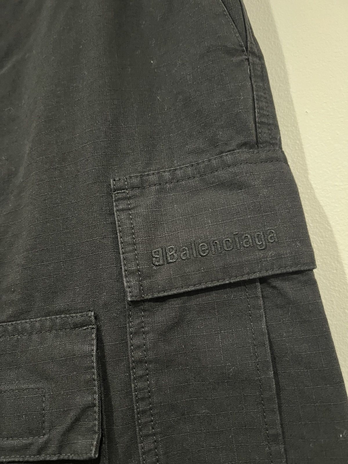 Balenciaga 2023 Regular Fit Convertible Ripstop Cargo Pants (S) Size US 32 / EU 48 - 5 Thumbnail