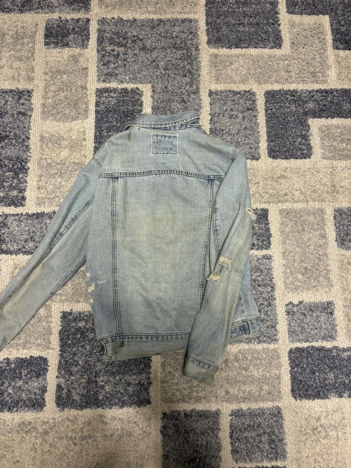 Levi's × Vintage Men’s Distressed Denim Jacket Size US M / EU 48-50 / 2 - 2 Thumbnail