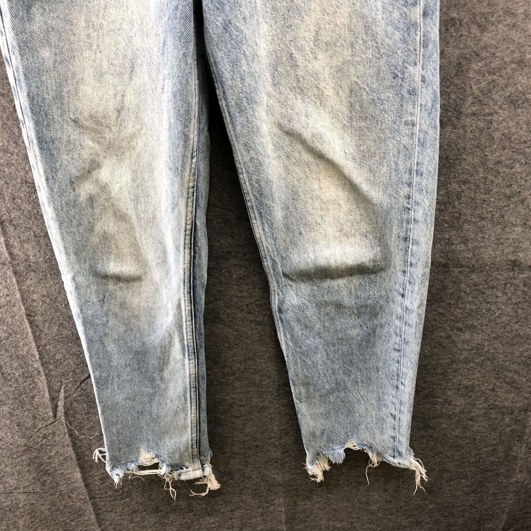 Zara Zara High Waisted Mom Jean Womens Size 2 Light Wash Blue Distressed Raw Hem Jeans Size 26" / US 2 / IT 38 - 4 Thumbnail
