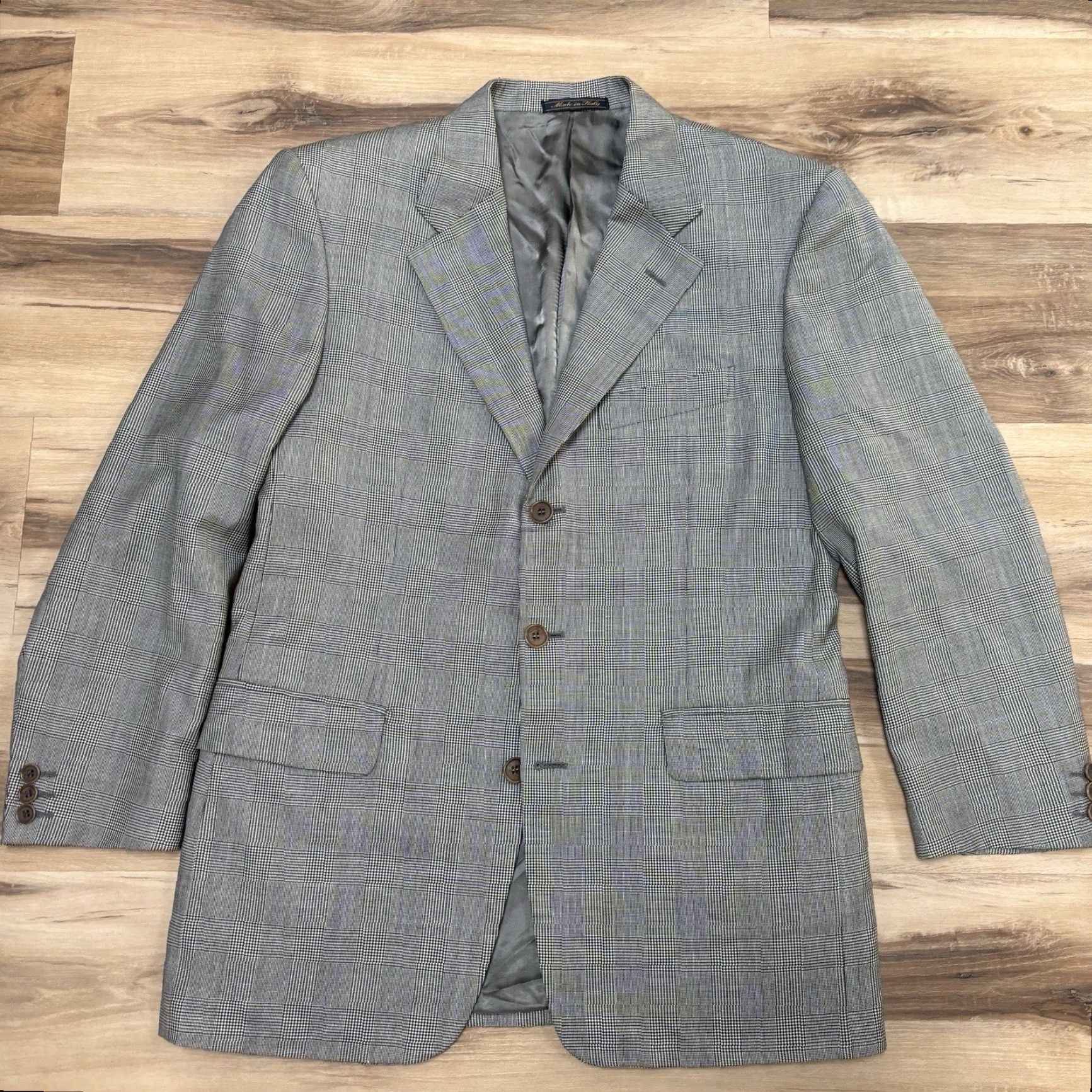 Vintage VINTAGE Trussini Blazer Mens 38R Wool Plaid 3-Button Notch Lapel Single-Breasted 2 Piece Gray Reserved for Business, Casual, Wedding Mens Size 38R - 2 Thumbnail