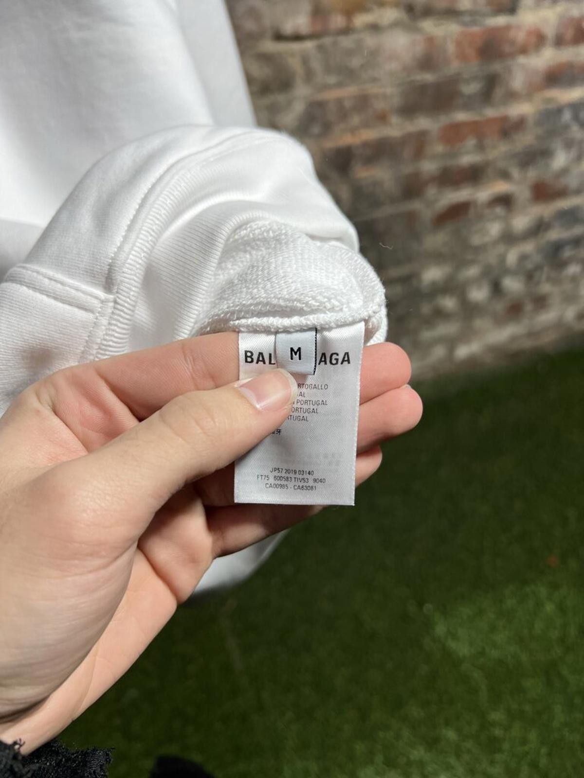 Balenciaga Balenciaga Campaign Hoodie White Sz. M Size ONE SIZE - 6 Thumbnail
