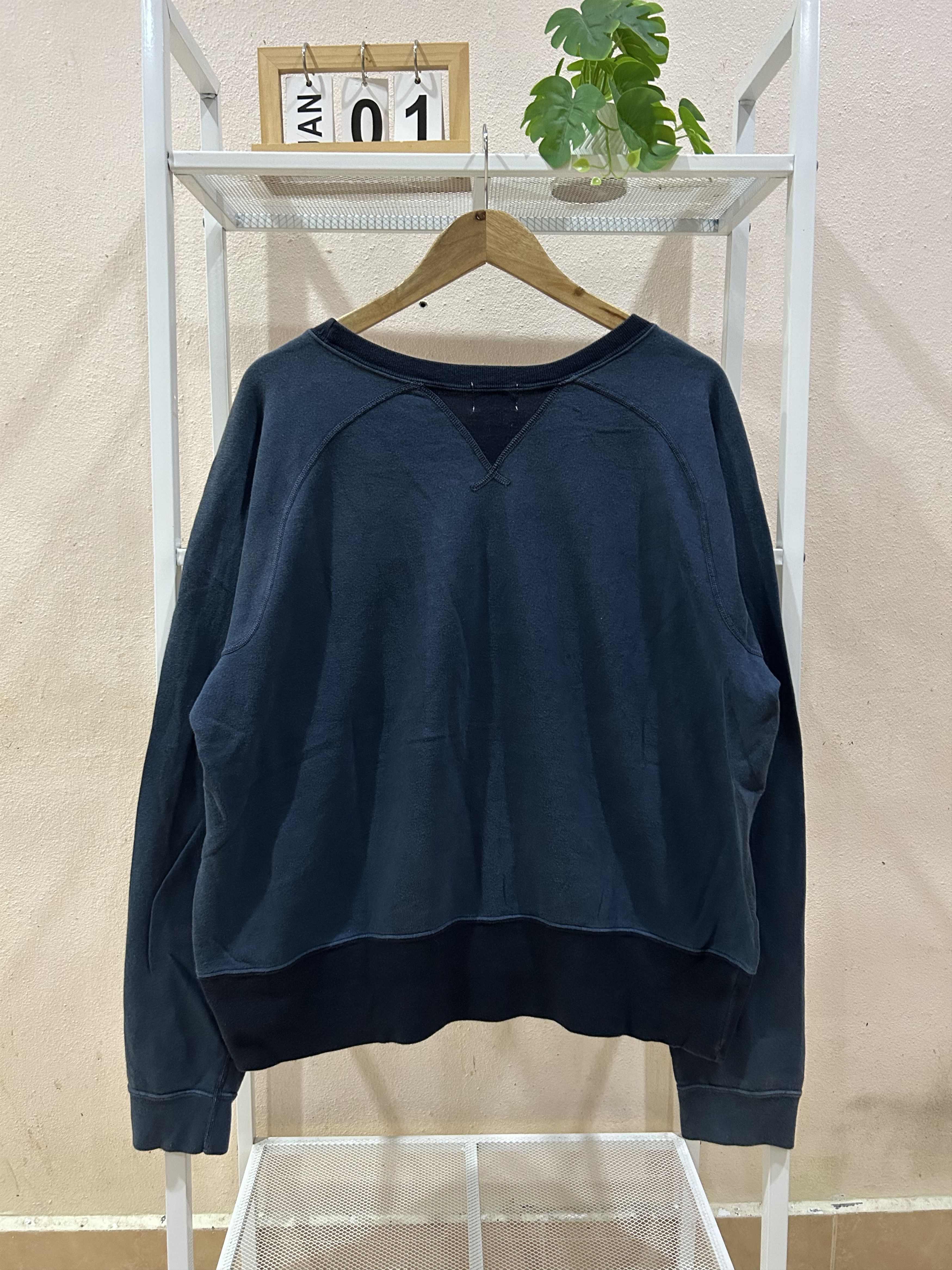 Levi's Vintage Clothing Levis Made In Italy Double V shaped Gusset Crewneck Size US L / EU 52-54 / 3 - 2 Thumbnail