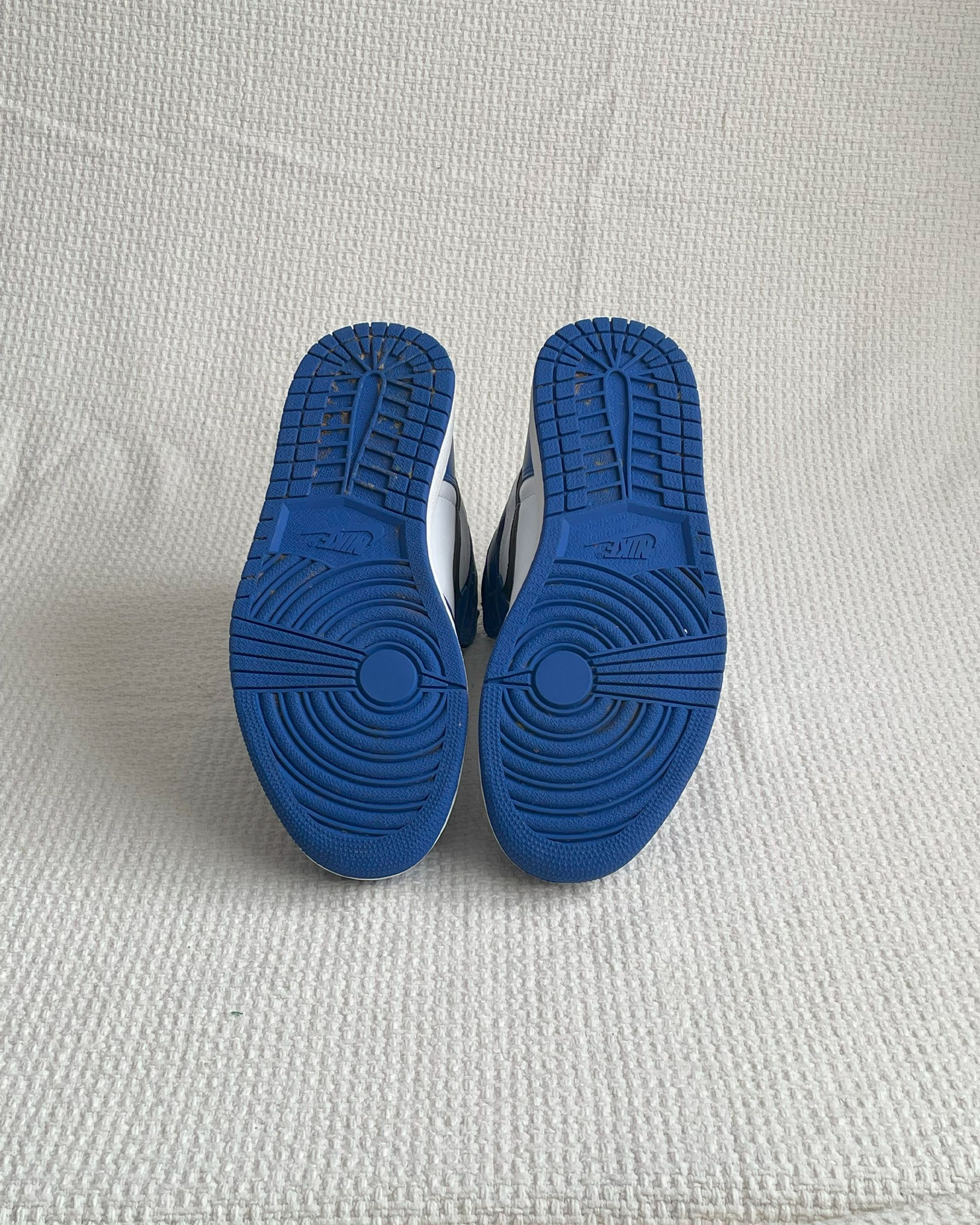 Jordan Brand × Nike Air Jordan 1 Retro High OG Game Royal Size US 9.5 / EU 42-43 - 7 Thumbnail