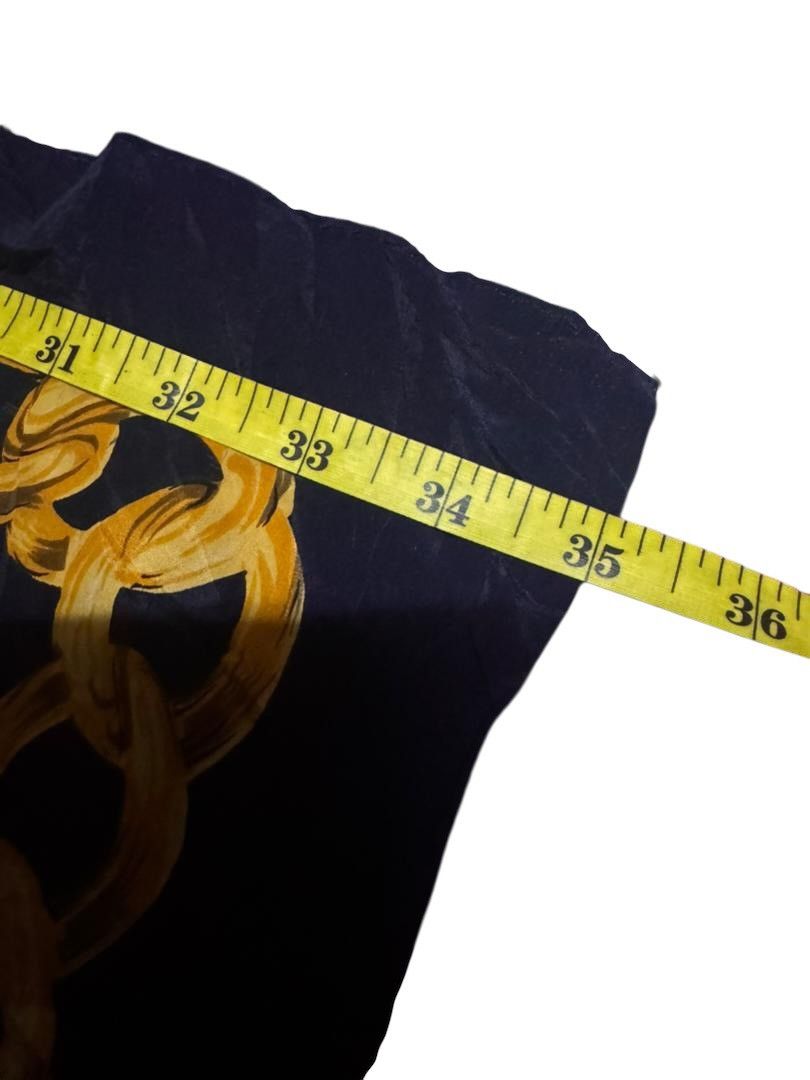 Chanel Authentic🔥90’s Chanel Silk Scarves Size ONE SIZE - 7 Thumbnail